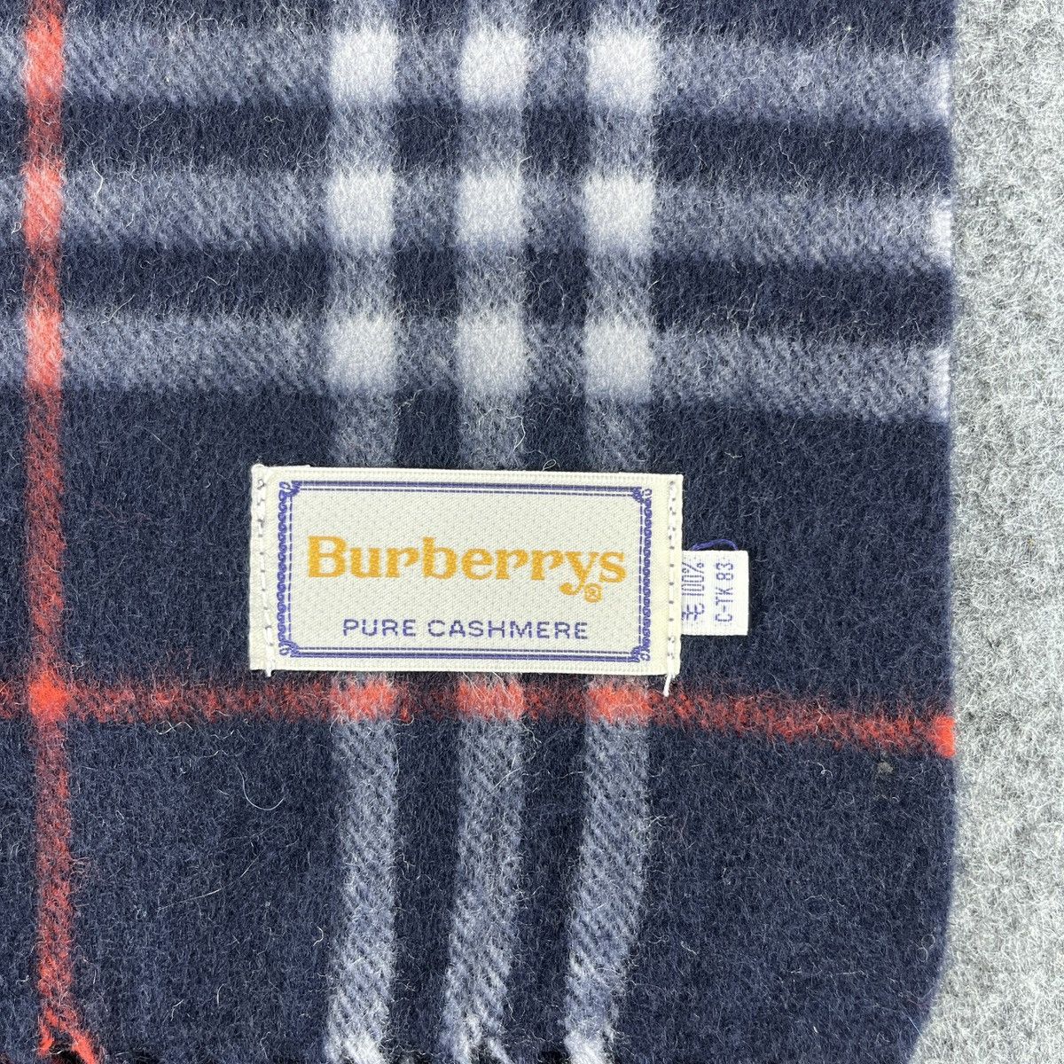 Burberry Burberry Scarf / Muffler / Neckwear T1388 Size ONE SIZE - 4 Thumbnail
