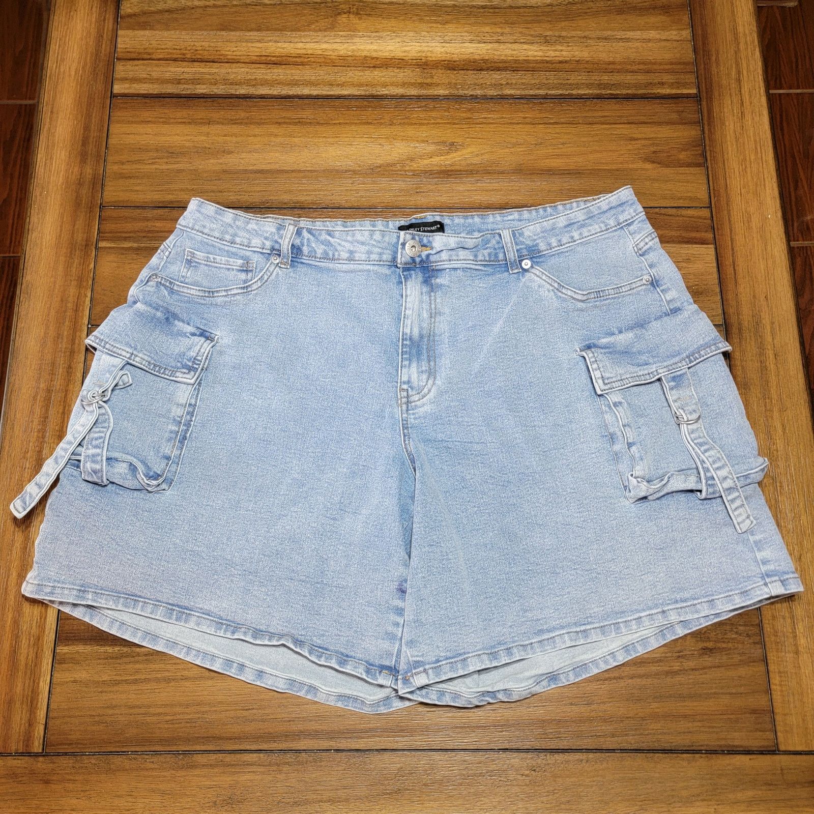 Other Ashley Stewart Cargo Denim Shorts - Size 22 Size 41" - 1 Thumbnail