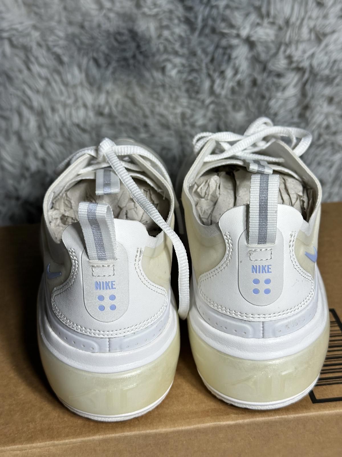 Nike Nike Air Max 720 White Sneakers Size US 7.5 / IT 37.5 - 4 Thumbnail