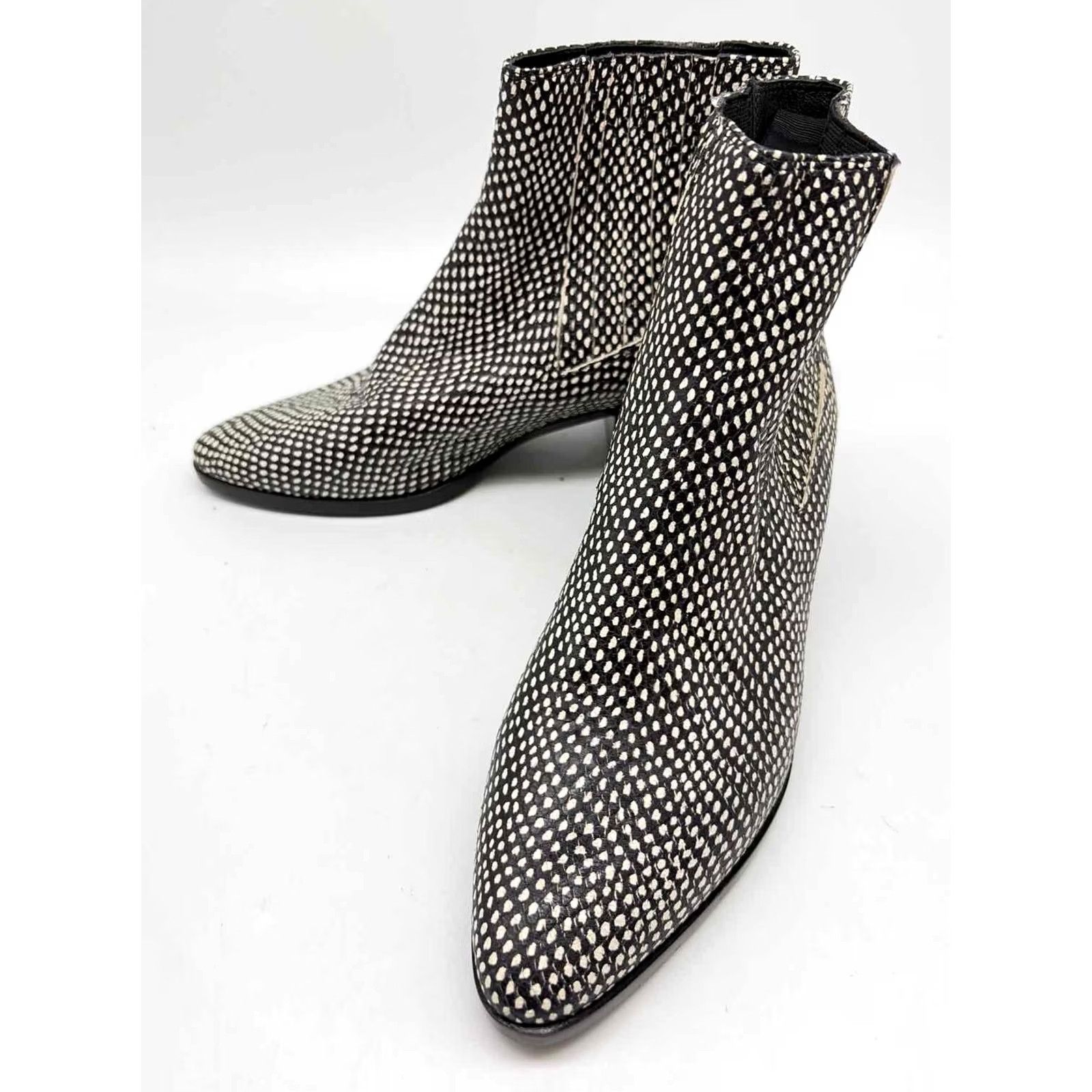 Rag & Bone Rag & Bone Black Ankle Boots Size 39 Leather Mid 2-2.9" XS? Size US 9 / IT 39 - 2 Thumbnail