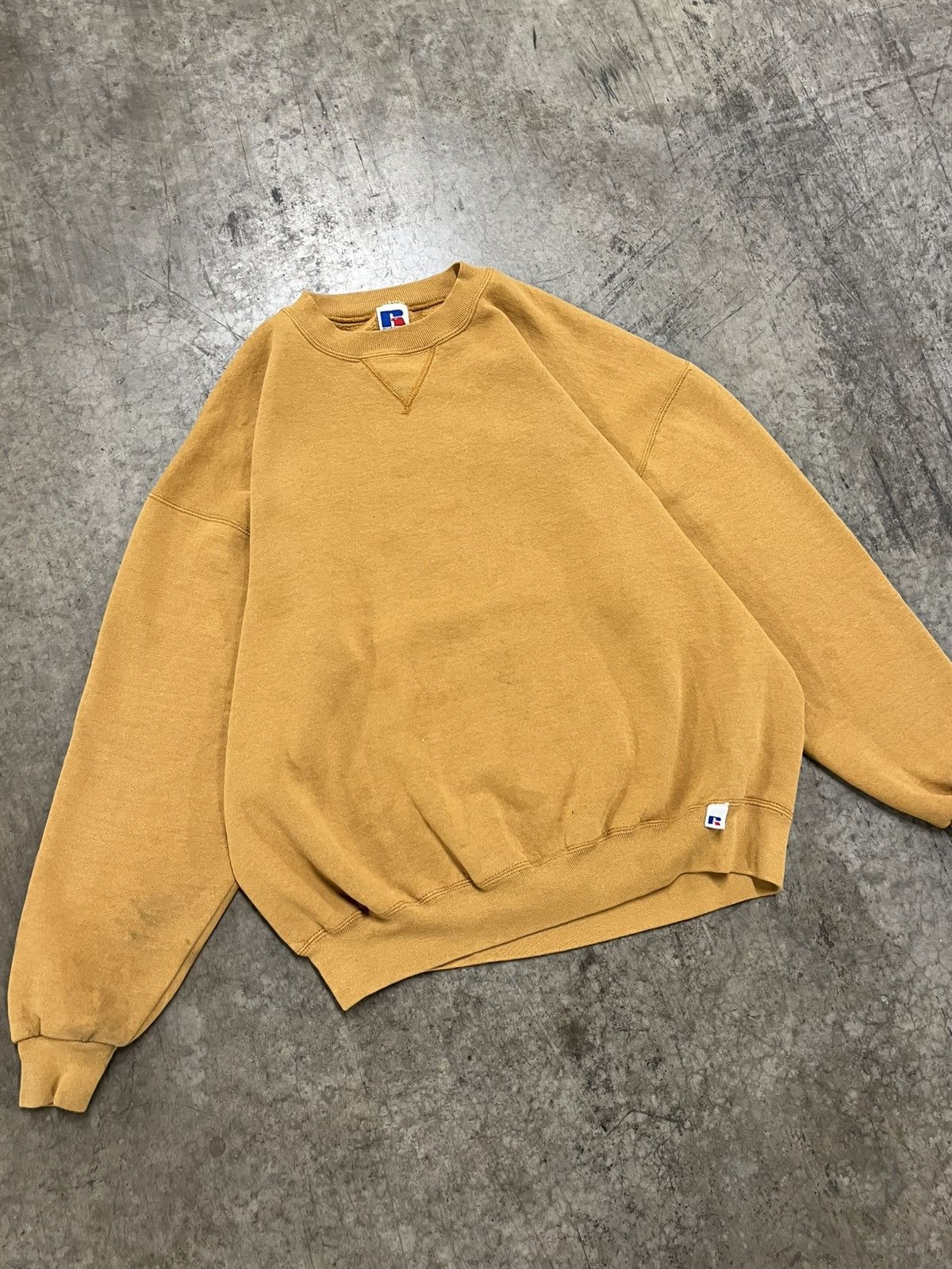 Russell Athletic × Vintage Russell athletic boxy fit earth tone crewneck hype rare Size US XL / EU 56 / 4 - 5 Thumbnail