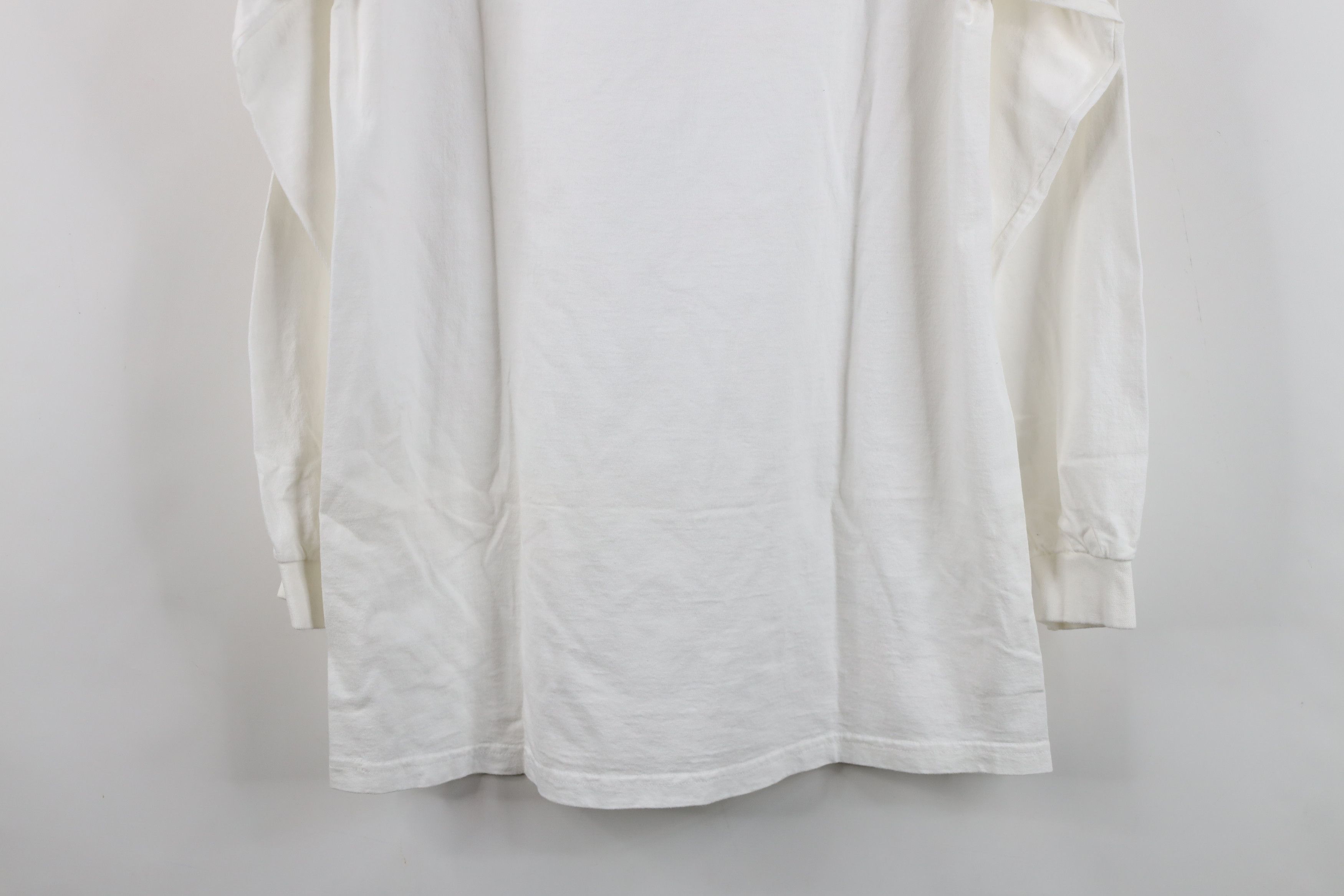 Vintage Vintage 90s University of Michigan Turtleneck T-Shirt White Size US L / EU 52-54 / 3 - 12 Thumbnail