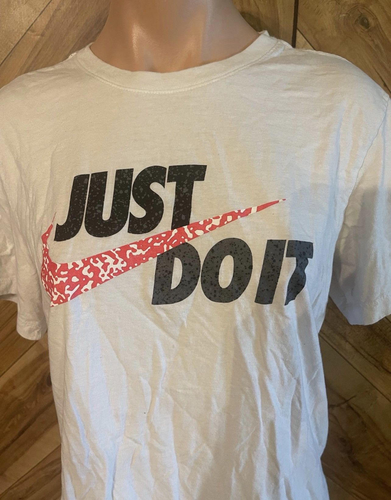 Nike Nike Just Do It Graphic Print Men’s Medium White T-Shirt Size US M / EU 48-50 / 2 - 3 Thumbnail