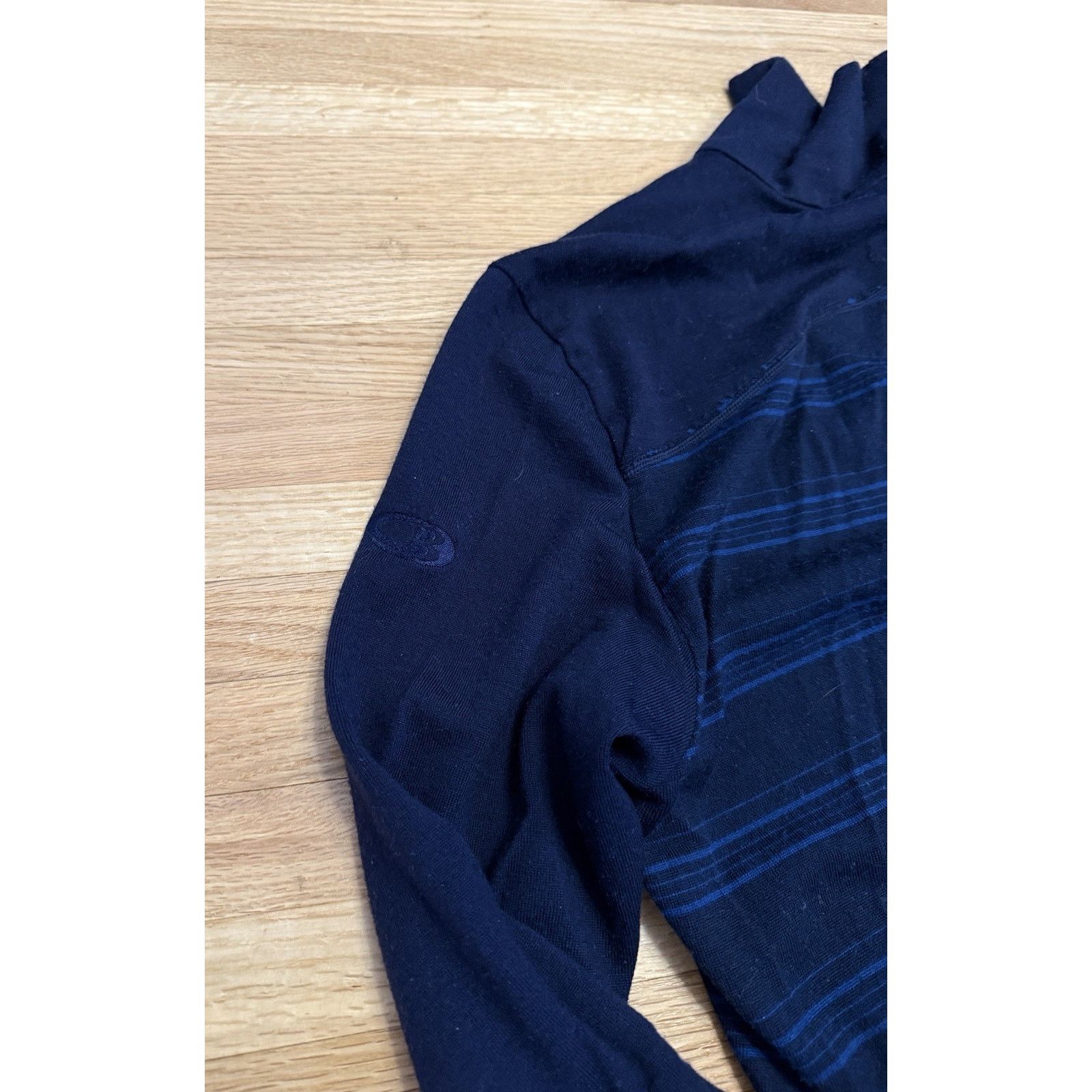 The Unbranded Brand Icebreaker Men's Classic Merino 260 1/4 Zip Long Sleeve Sz L Size US L / EU 52-54 / 3 - 4 Thumbnail
