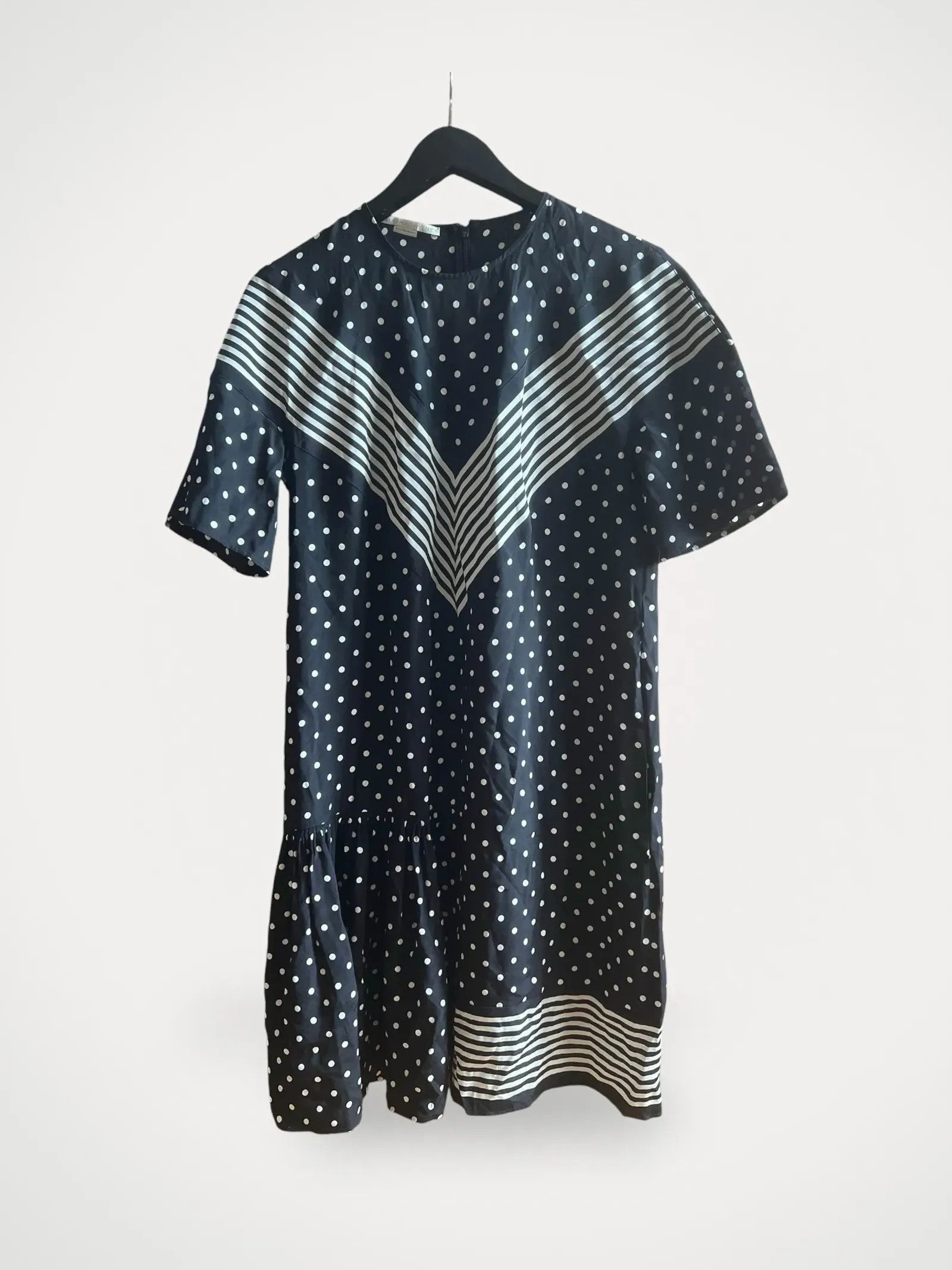 Stella McCartney Stella McCartney Dress Size M / US 6-8 / IT 42-44 - 1 Thumbnail