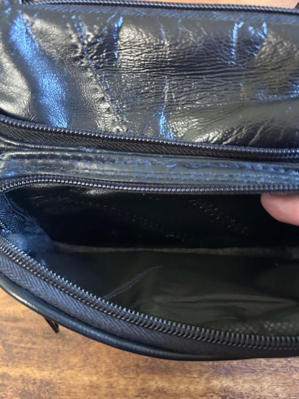 Genetic Manipulation Shinichiro Kuriya Black Genuine Leather Small Crossbody Bag Size ONE SIZE - 4 Thumbnail