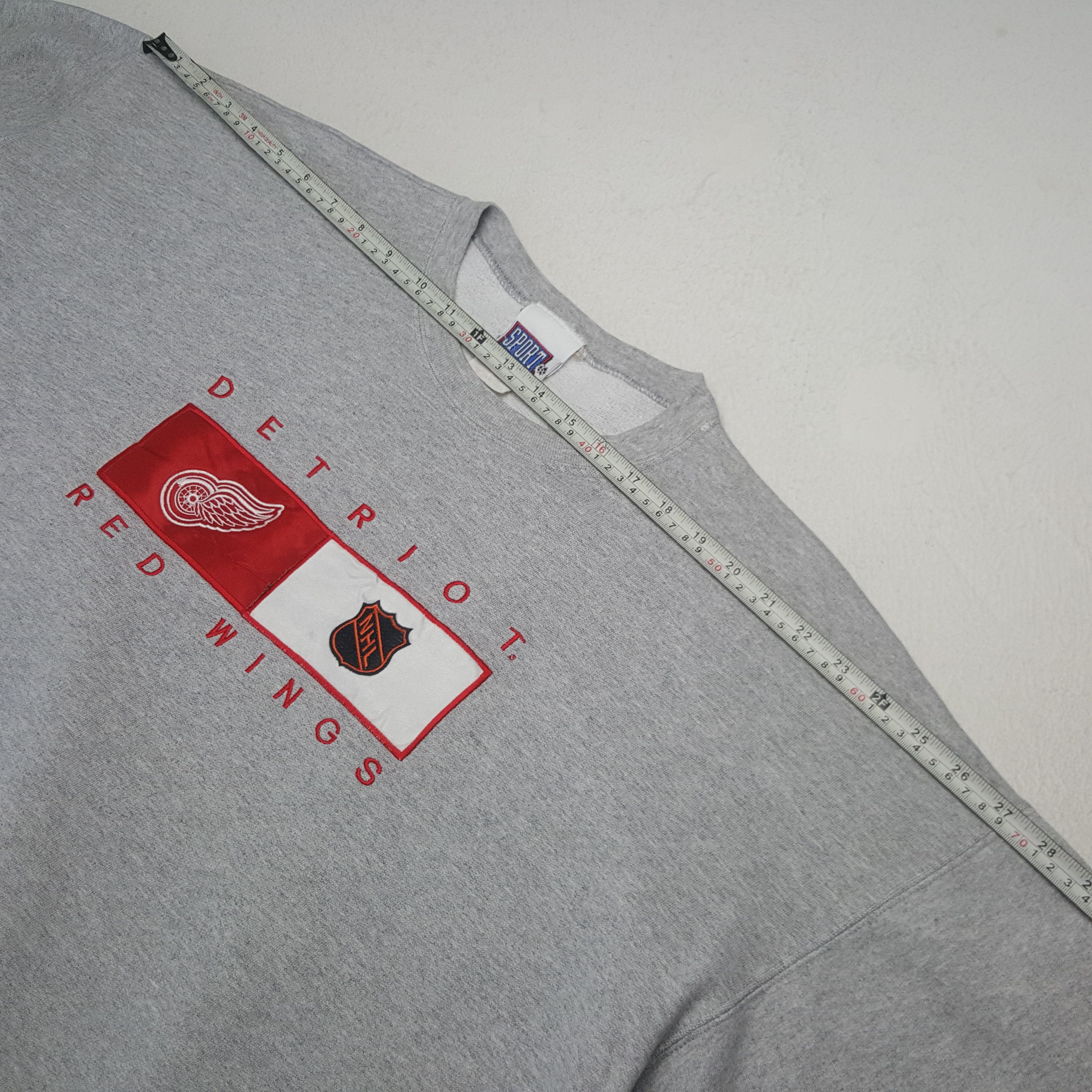 NHL Vintage Detriot Red Wings Hockey Team Sweatshirt C291N1 Size US XL / EU 56 / 4 - 5 Thumbnail