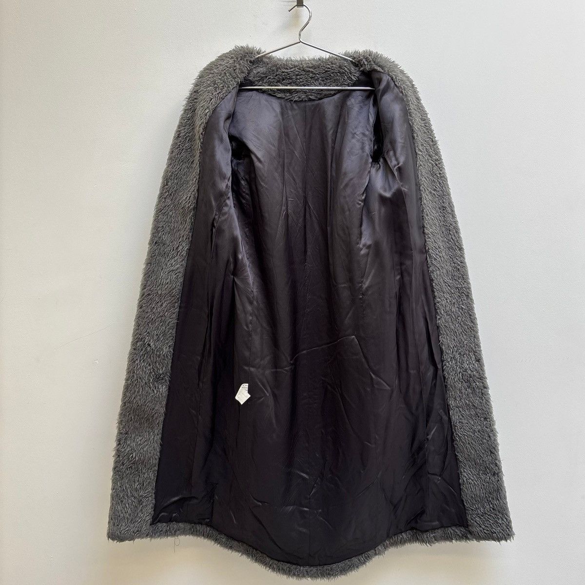 Helmut Lang SW19 Hwlmut Lang Sample Shaggy Fur Coat Size ONE SIZE - 9 Thumbnail
