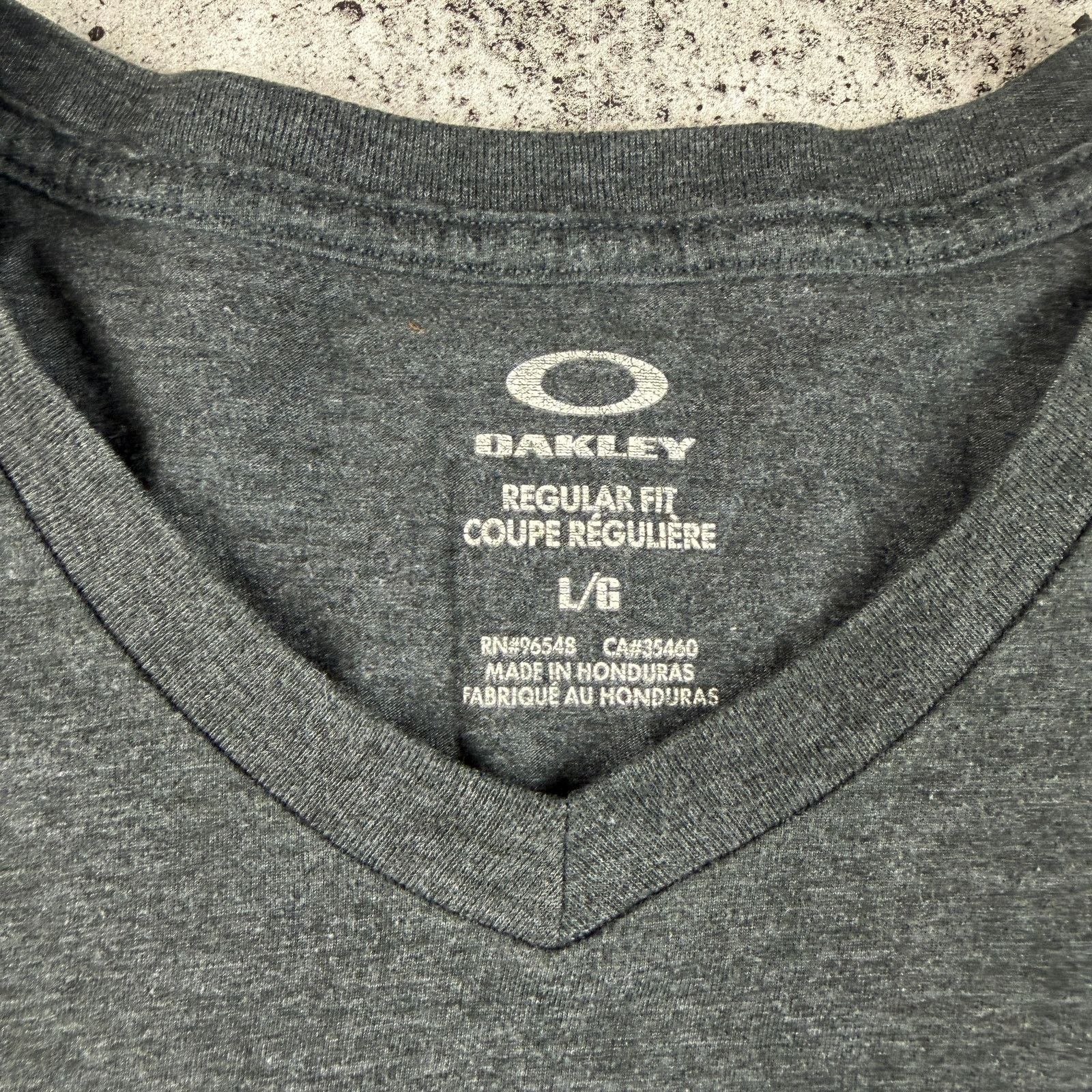 Oakley Oakley V-Neck Shirt Size Large Size US L / EU 52-54 / 3 - 3 Thumbnail