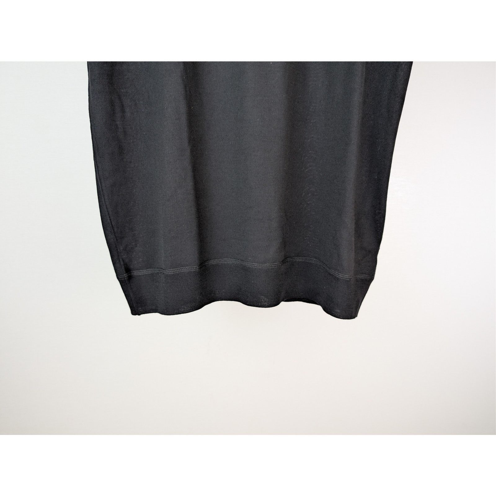 Prada o1rshd1 Logo Intarsia Short Sleeve Crewneck Sweater in Black Size US M / EU 48-50 / 2 - 4 Thumbnail