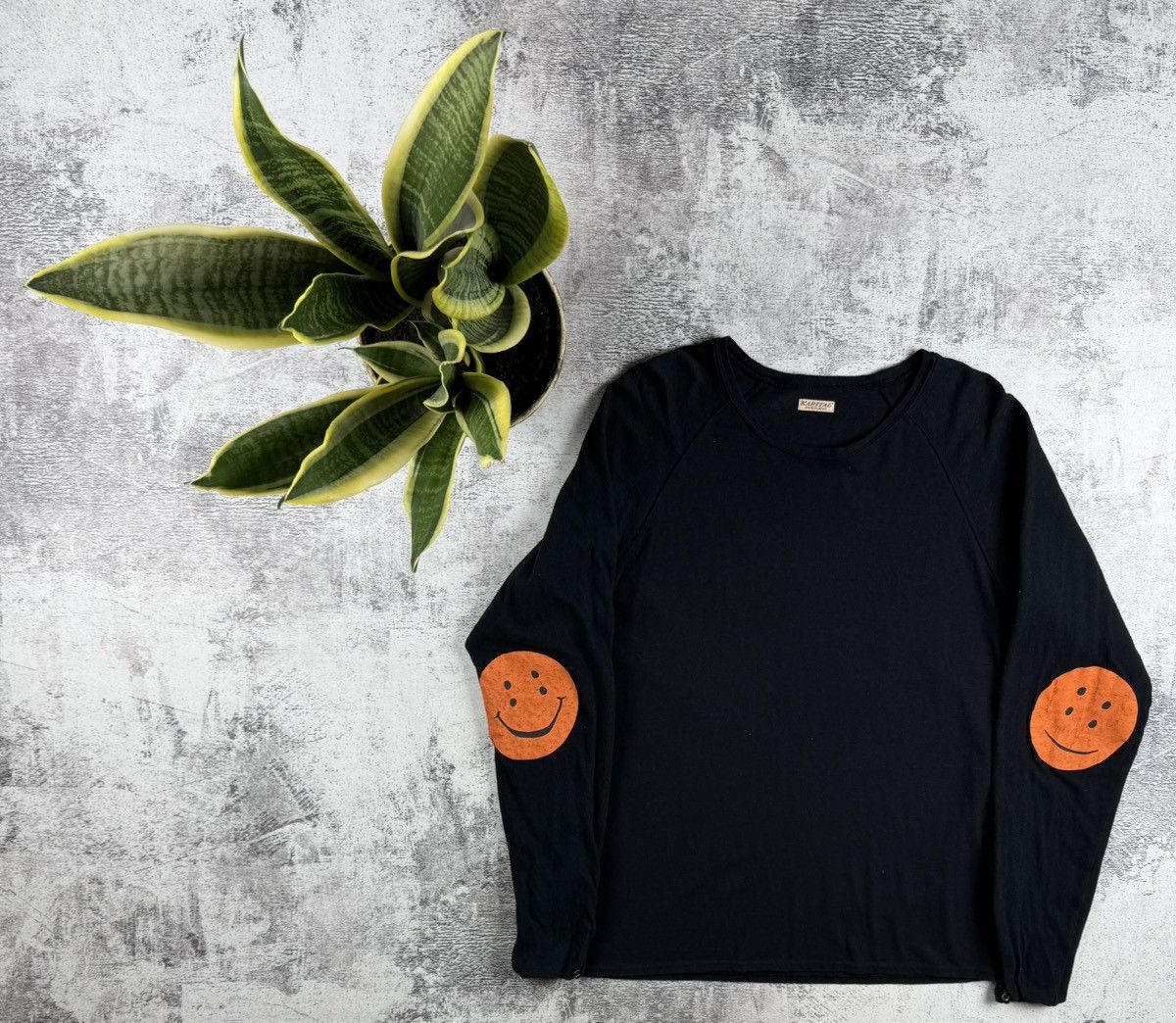 Kapital KAPITAL Smiley Patch x Gauze Tenjiku Chef Long-Sleeve Japan T Shirt Jersey Size US L / EU 52-54 / 3 - 1 Thumbnail