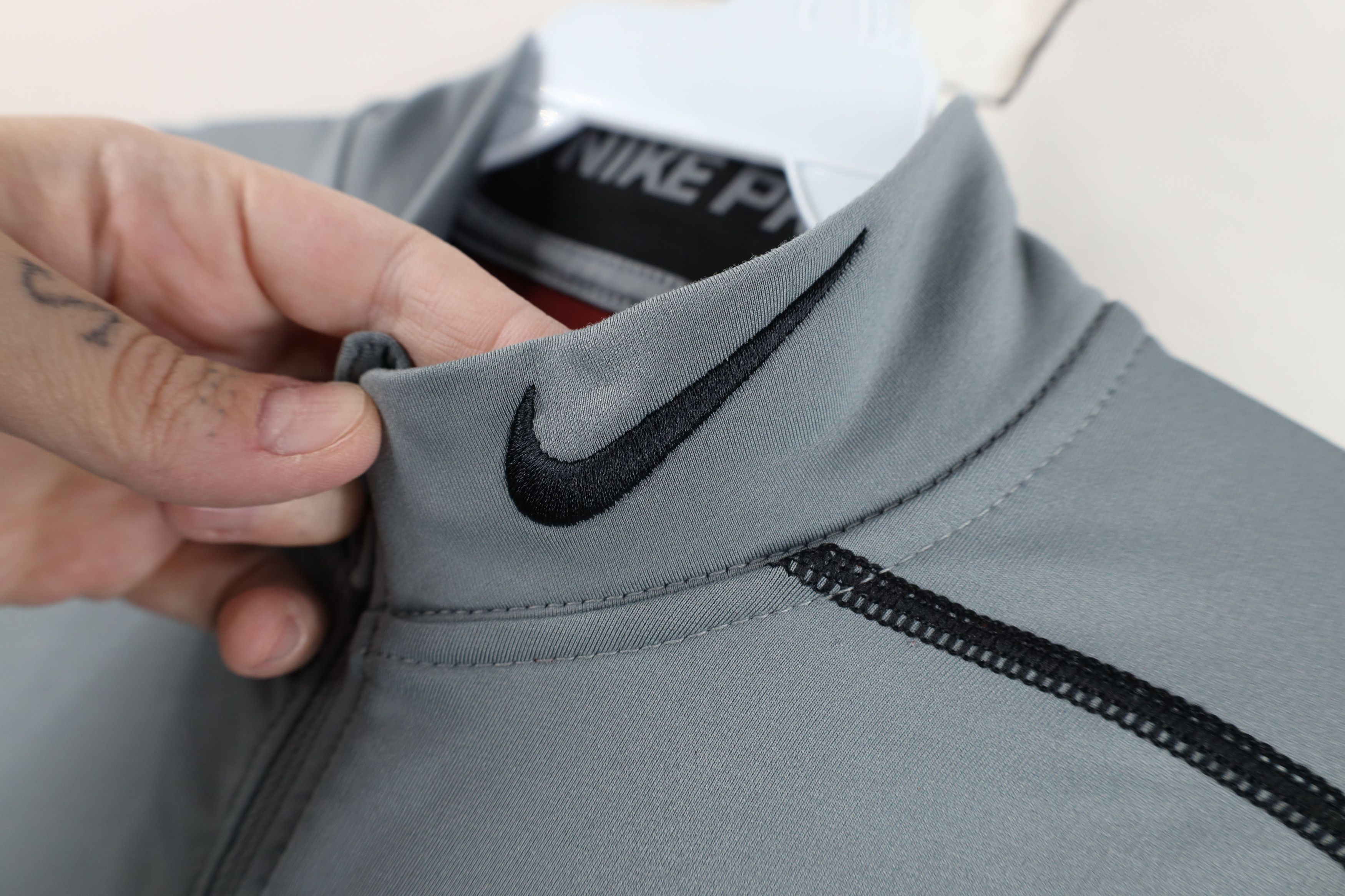 Nike Nike Pro Compression HyperWarm Half Zip Pullover Sweater Top Size US M / EU 48-50 / 2 - 4 Thumbnail