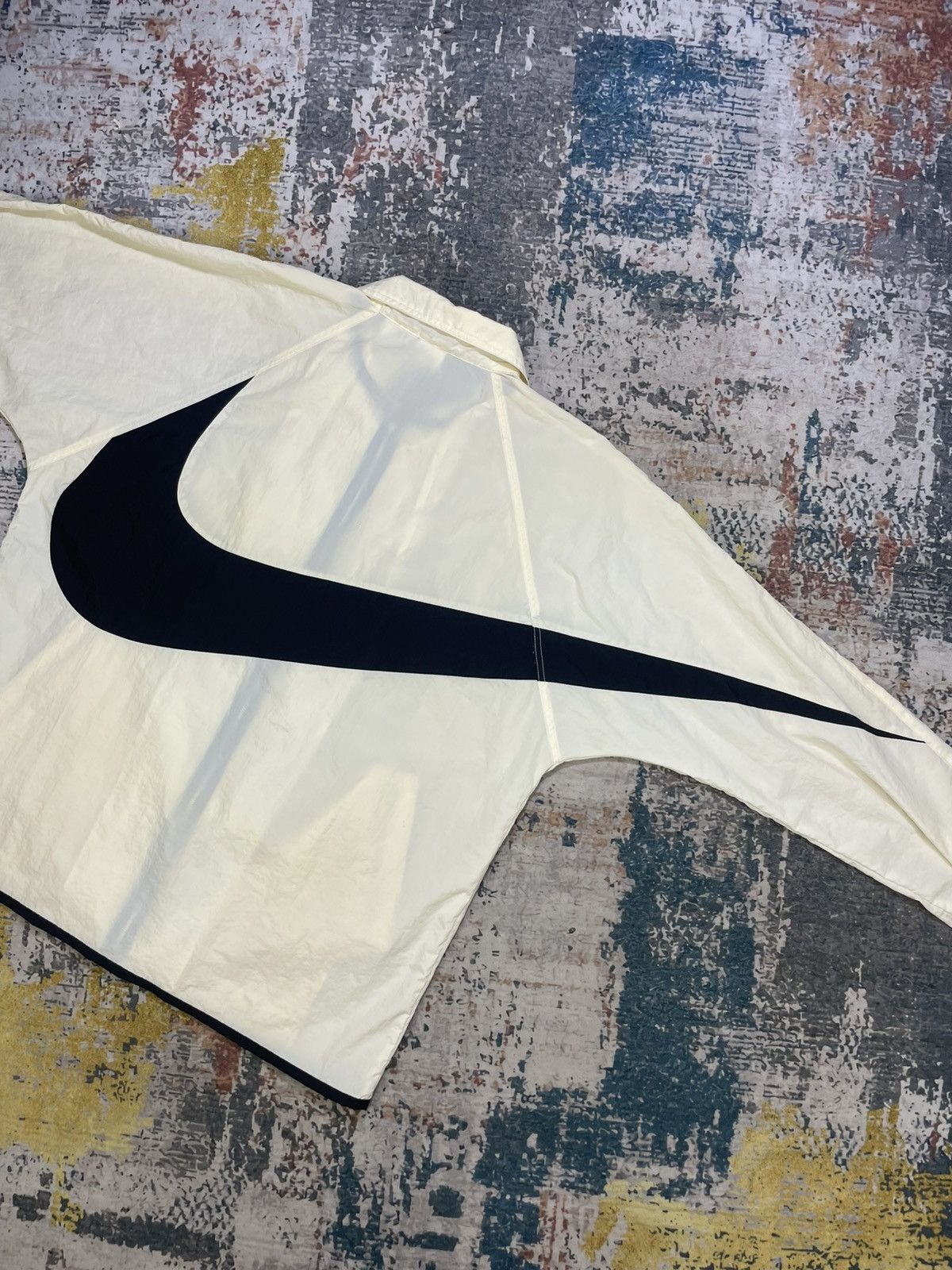 Nike Vtg 90s Nike Big Swoosh Nylon Windbreaker Jacket Size US XL / EU 56 / 4 - 1 Thumbnail