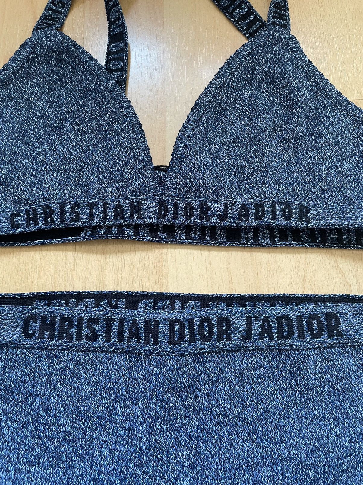 Dior CHRISTIAN DIOR SHORT AND BRA SET Size 27" / US 4 / IT 40 - 2 Thumbnail