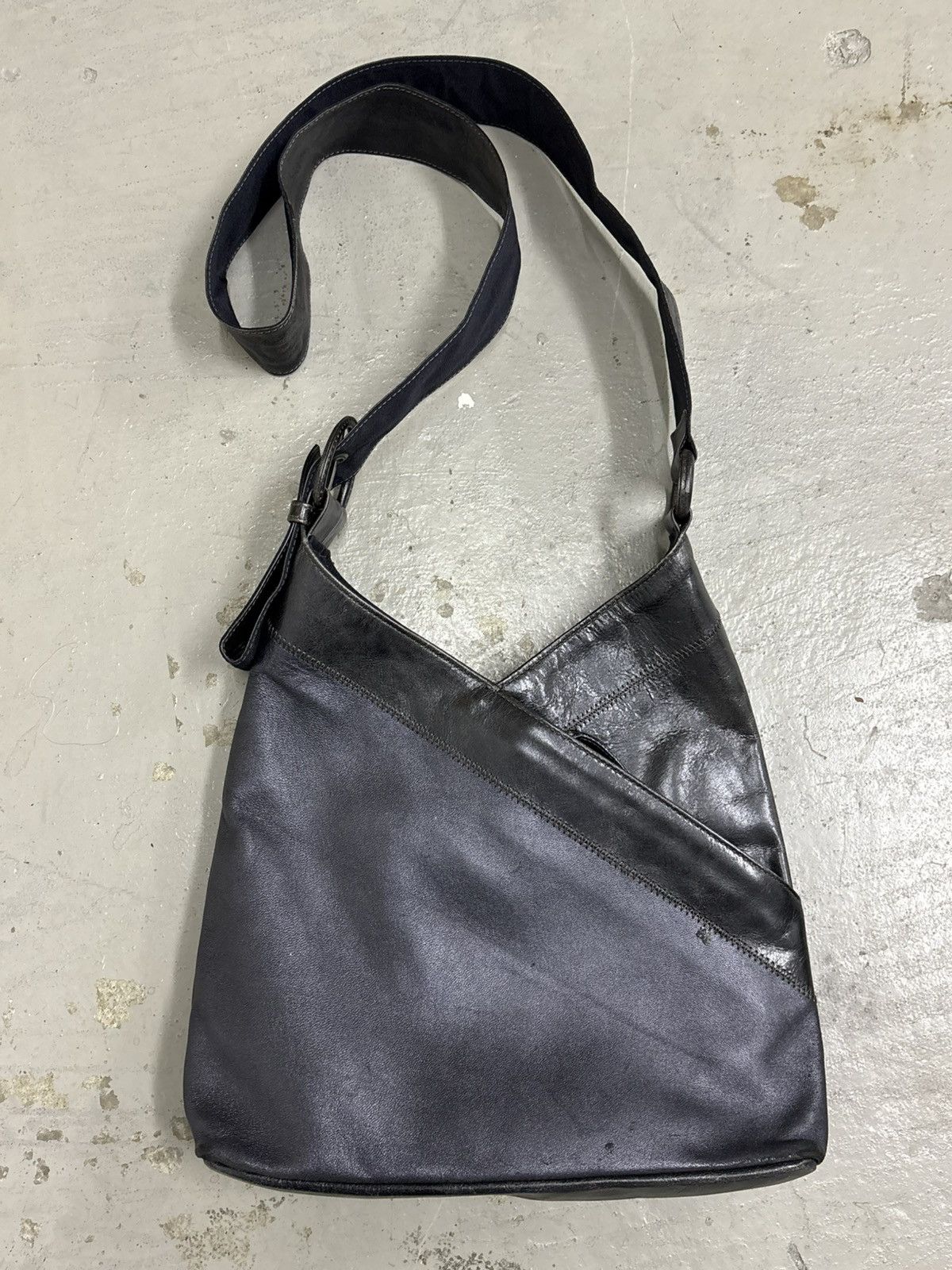 If Six Was Nine Vintage Asymmetrical Leather Bag 💼 Size ONE SIZE - 1 Thumbnail