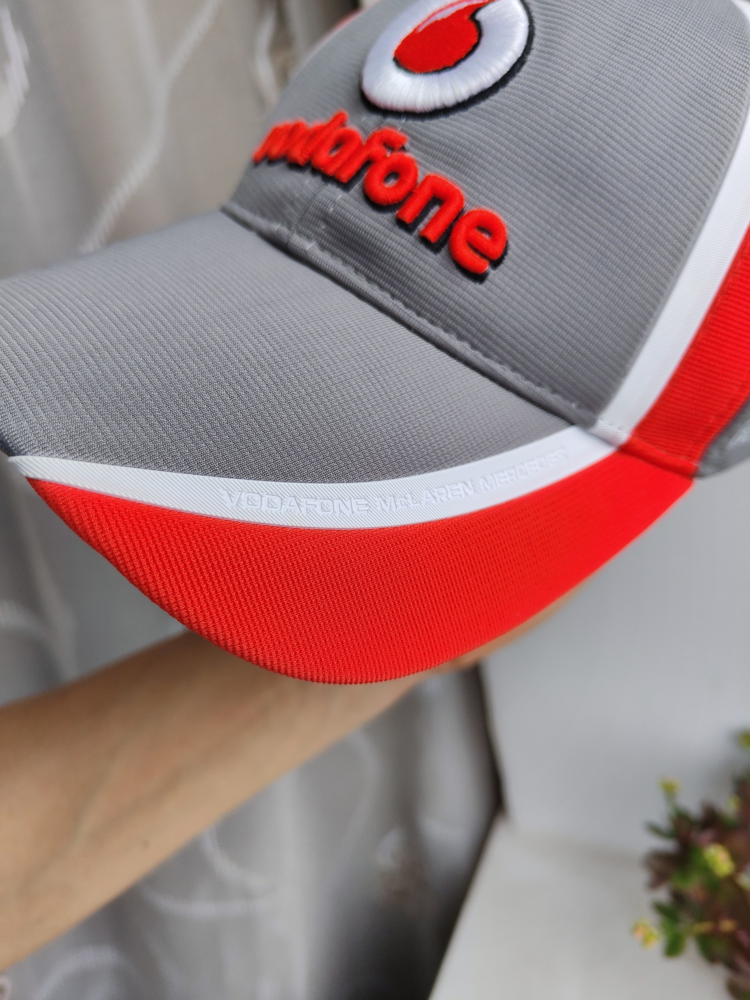 Formula 1 Vodafone McLaren Mercedes MP4-27 F1 Racing Formula 1 Cap Size ONE SIZE - 6 Thumbnail