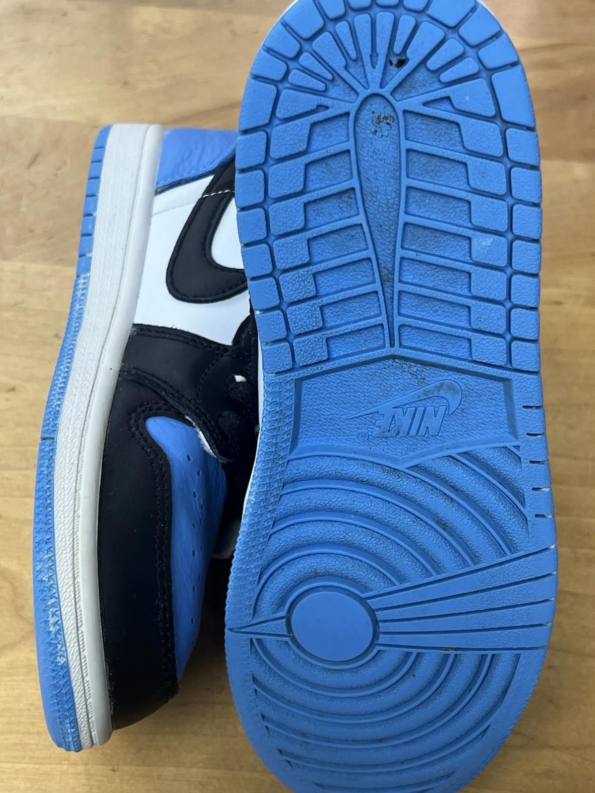 Jordan Brand Jordan Air Jordan 1 Mid Shoes Boys 3Y Blue Black Basketball Size US 5 / EU 37 - 8 Thumbnail