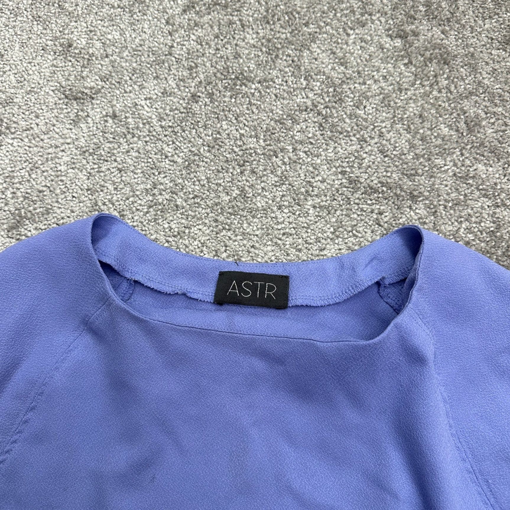 Vintage ASTR Cropped Top Womens S Purple Short Sleeve Raglan Round Neck Casual Top Size S / US 4 / IT 40 - 3 Thumbnail