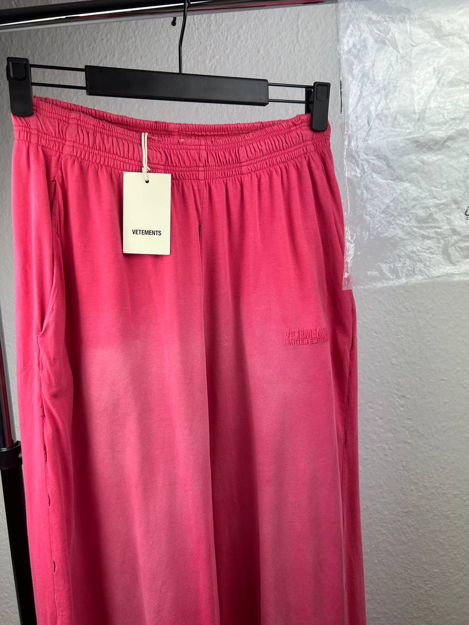 Vetements Vetements Sweatpants Pink Potern Size US 32 / EU 48 - 3 Thumbnail