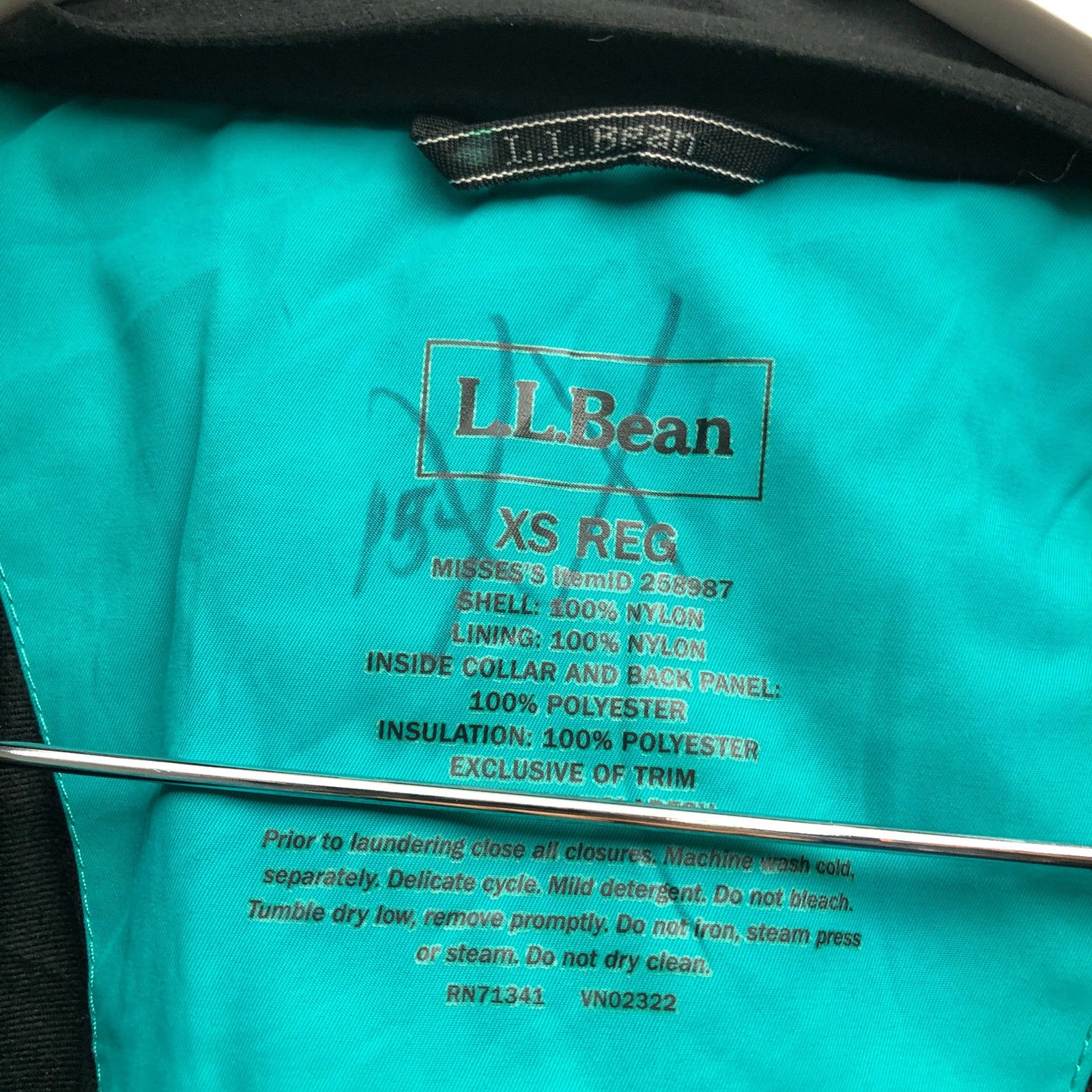 L.L. Bean LL Bean Primaloft Snow Ski Jacket Hooded Womens XS 258987 Size XS / US 0-2 / IT 36-38 - 3 Thumbnail