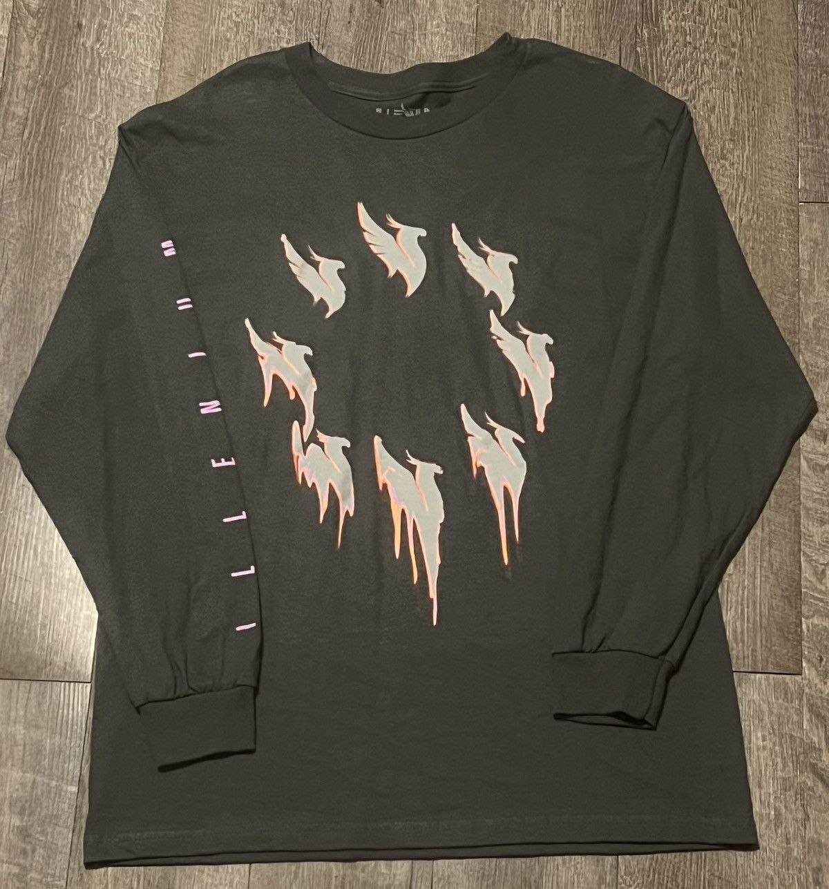 Other Illenium Long Sleeve Concert Shirt size Large Size US L / EU 52-54 / 3 - 1 Thumbnail