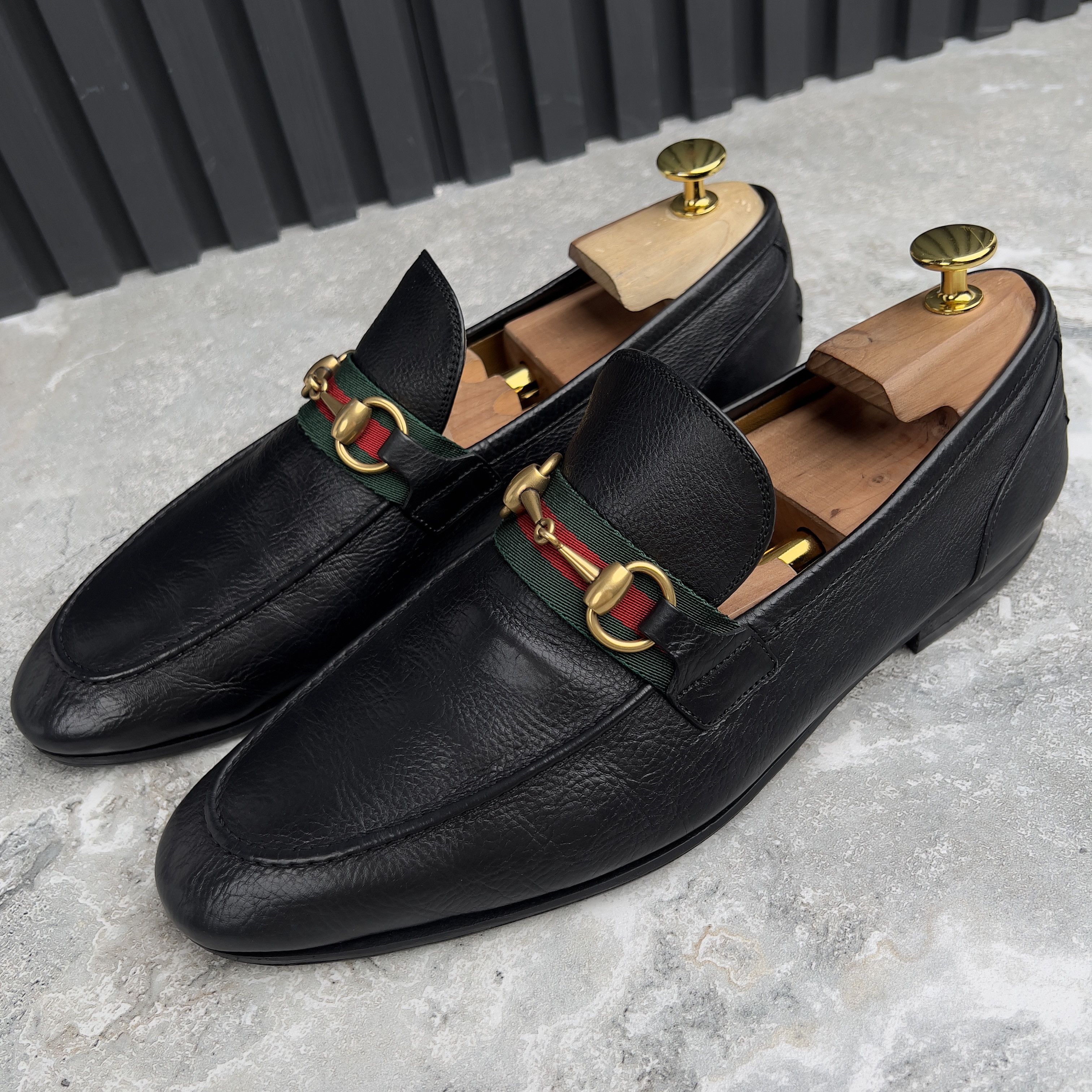 GUCCI Jordaan Horsebit Web Loafers Grain Leather
