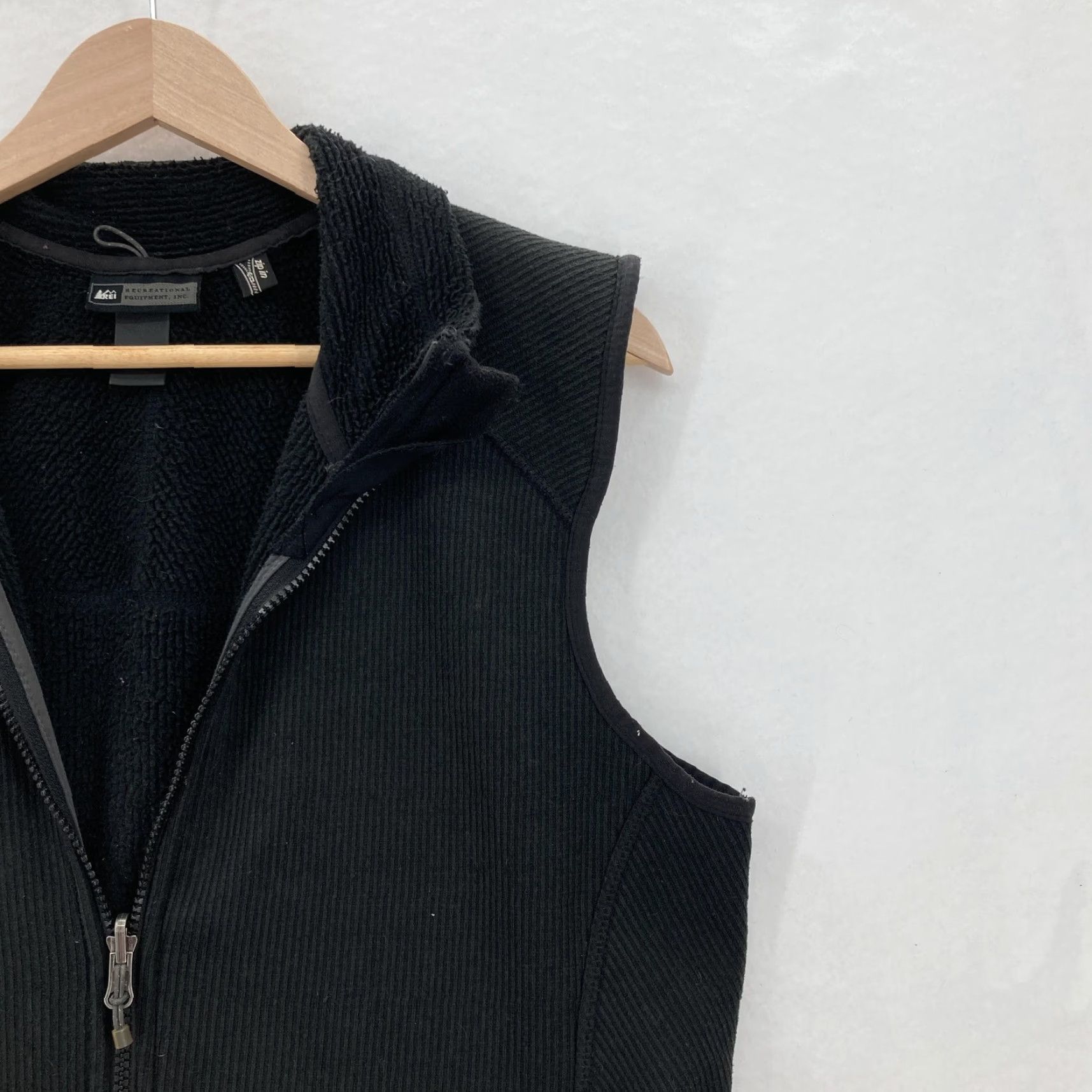 Vintage VINTAGE REI Vest Womens Large Black Polartec Fleece Zip Up Outdoors Hiking Layering Warm Size M / US 6-8 / IT 42-44 - 2 Thumbnail