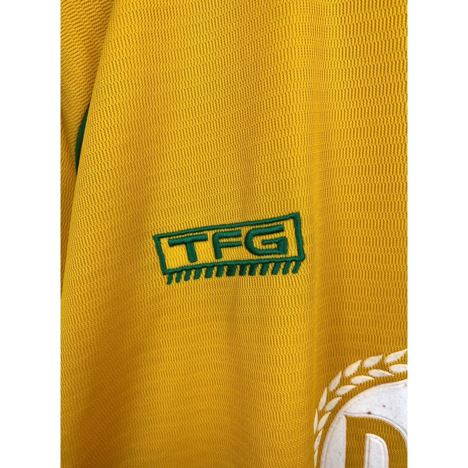 Etro VINTAGE Bristol City Soccer Jersey TFG Yellow 90s XXL Mens Short Sleeve Shirt Retro 2XL/3XL Size US XXL / EU 58 / 5 - 6 Thumbnail