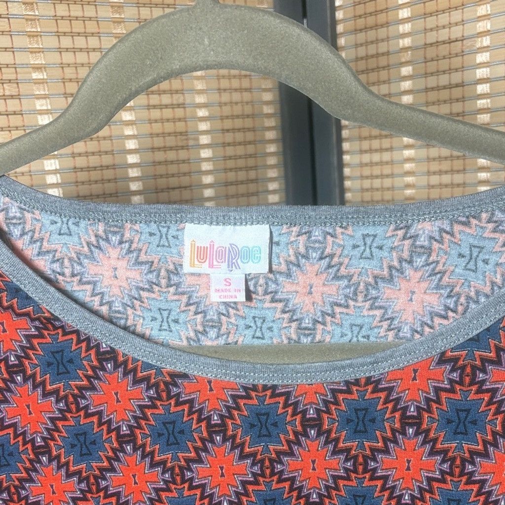 Other LuLaRoe Blue & Red Aztec Print Irma w/ Heather Gray Accents Size S / US 4 / IT 40 - 2 Thumbnail