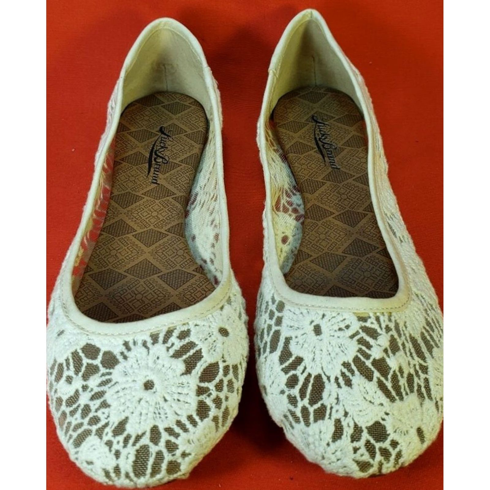 Lucky Brand Lucky Brand Flats Women's 8M 38EU White Lace Crochet Ballet Flats Casual Womens Shoes Beige White Lace Pattern Crocheted Perforated Pattern N/A Size US 8 / IT 38 - 3 Thumbnail