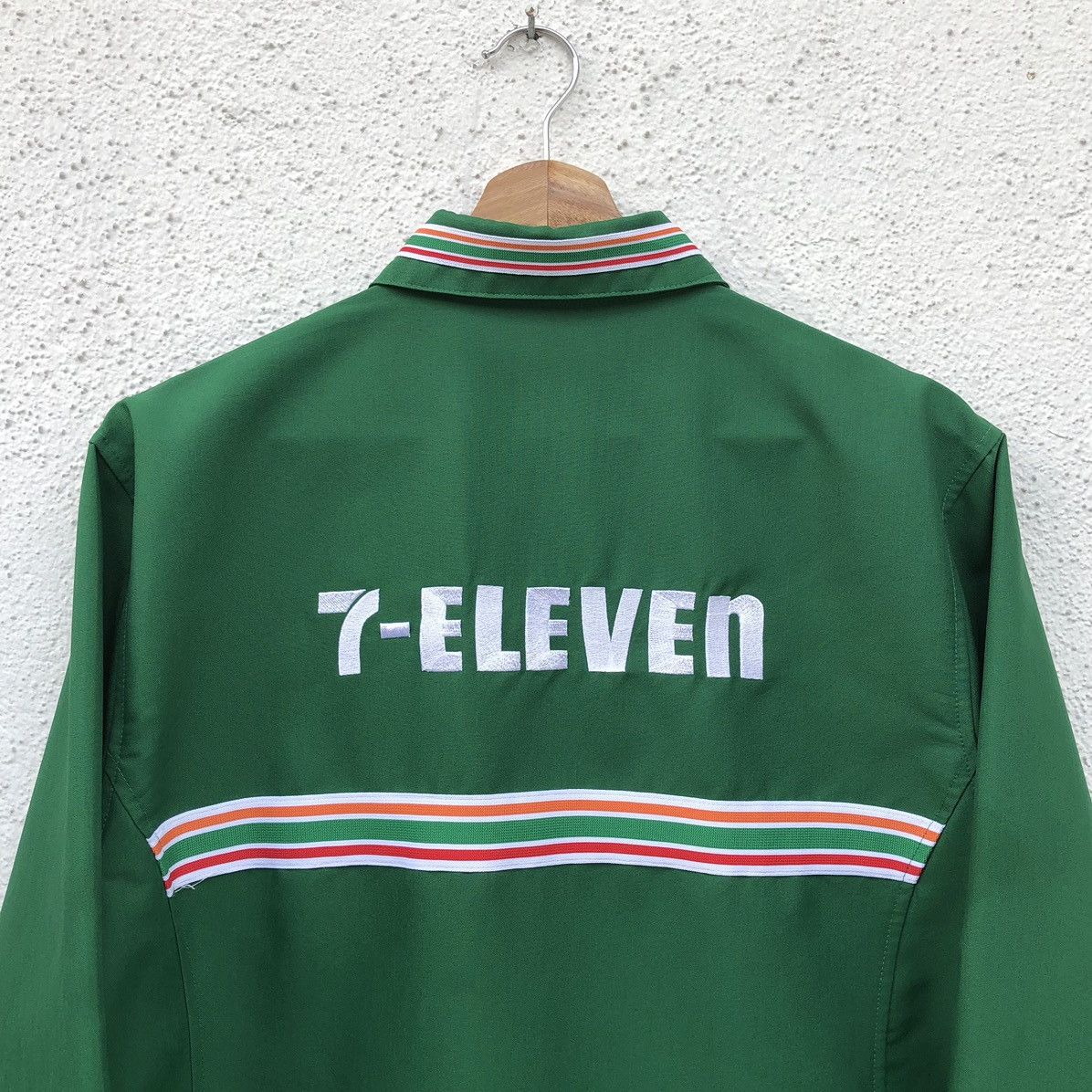 Vintage Vintage Japanese Brand Uniform 7 Eleven Full Zipper Medium Size US M / EU 48-50 / 2 - 4 Thumbnail