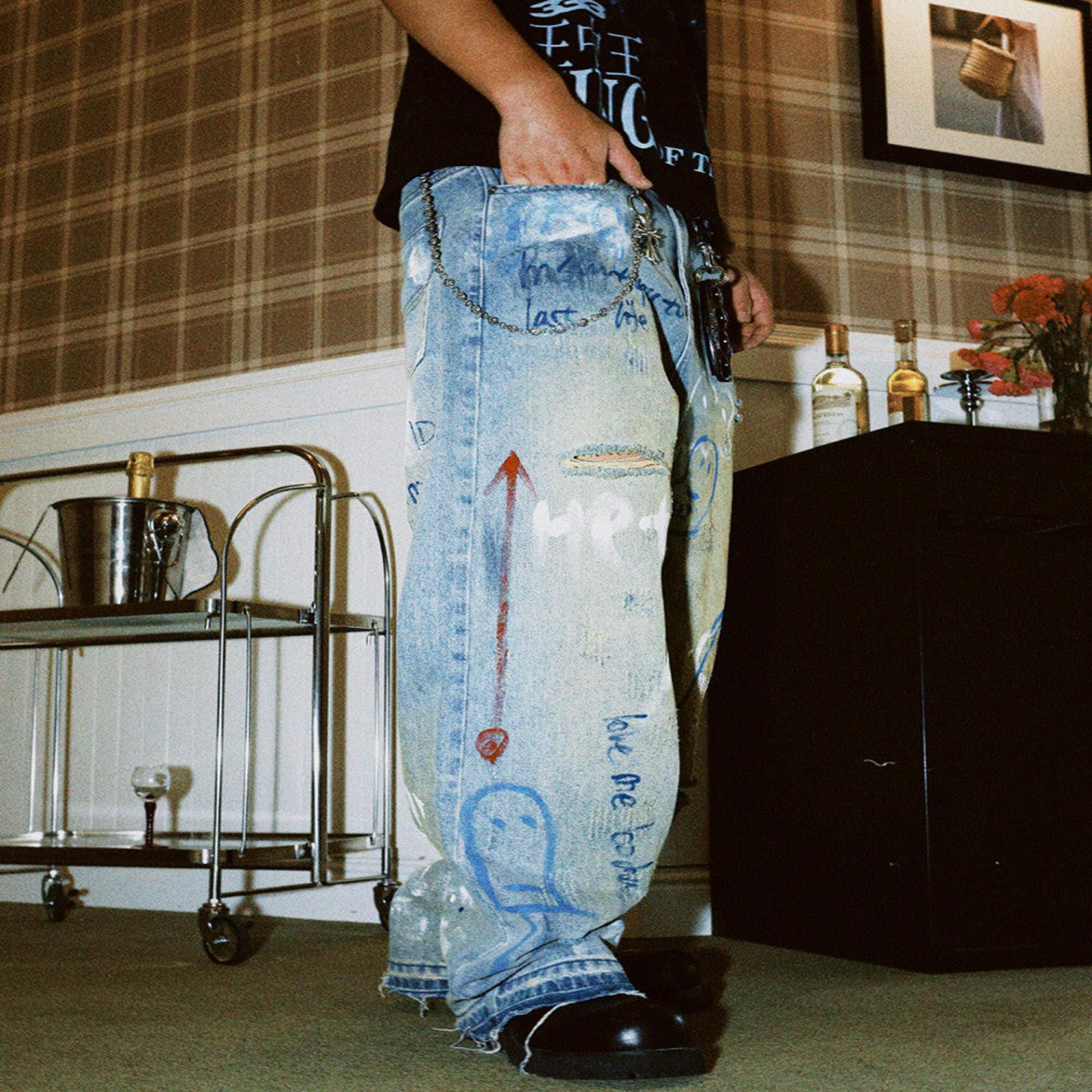 Other Graffiti Distressed Graphic Wide Leg Denim Jeans Size US 30 / EU 46 - 9 Thumbnail