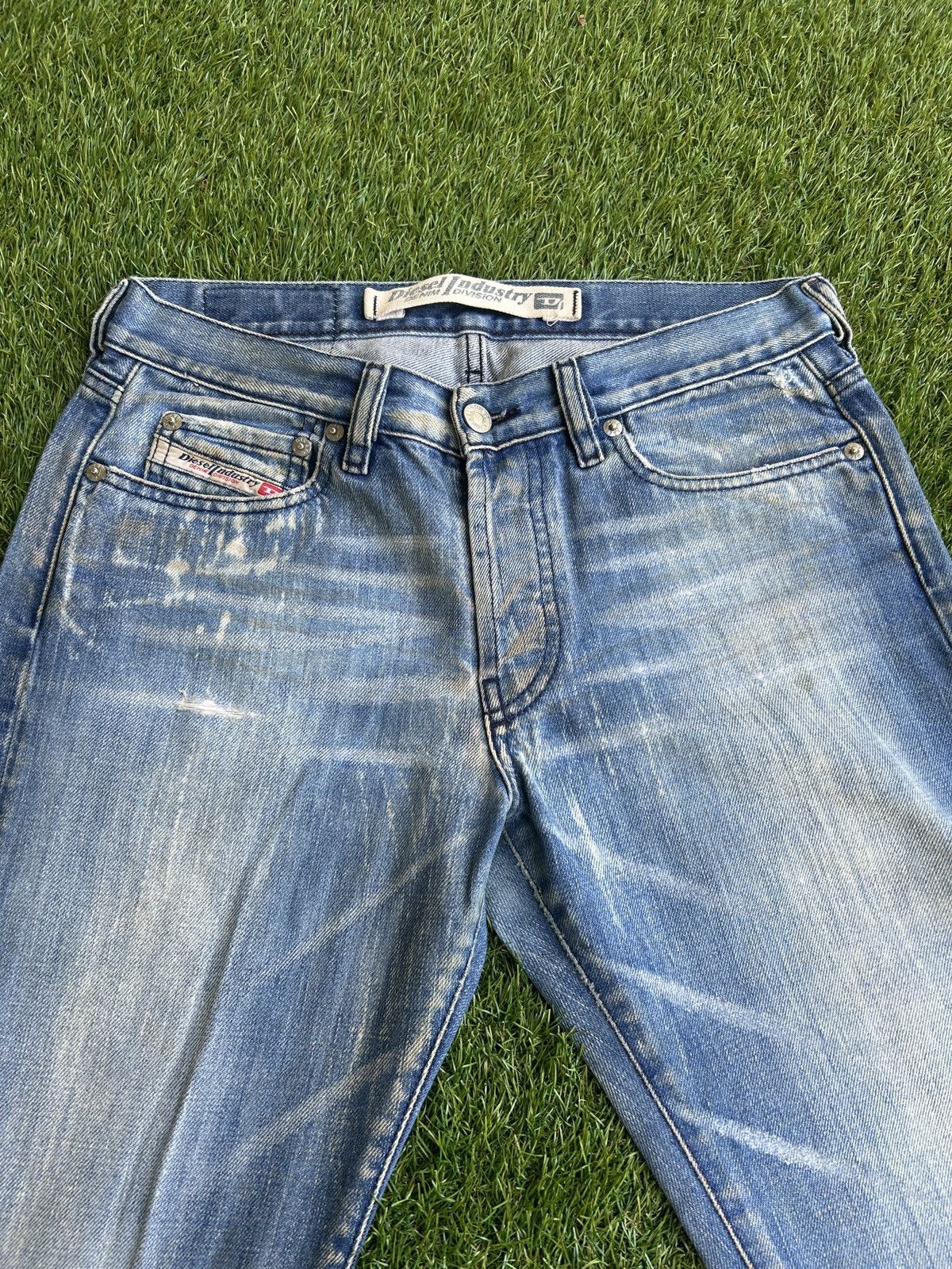 Diesel Diesel Industry Denim Division Made in Italy Jeans Size 28 Size US 28 / EU 44 - 2 Thumbnail