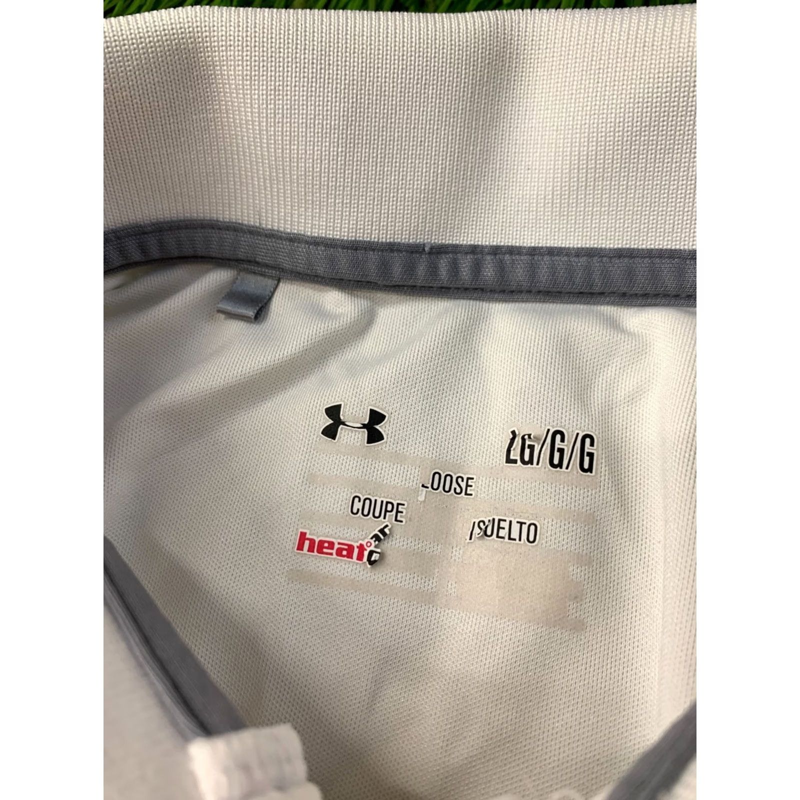 Under Armour UNDER ARMOUR HEATGEAR POLO SHIRT MEN L White Classic Short Sleeve Weather: Summer Size US L / EU 52-54 / 3 - 5 Thumbnail