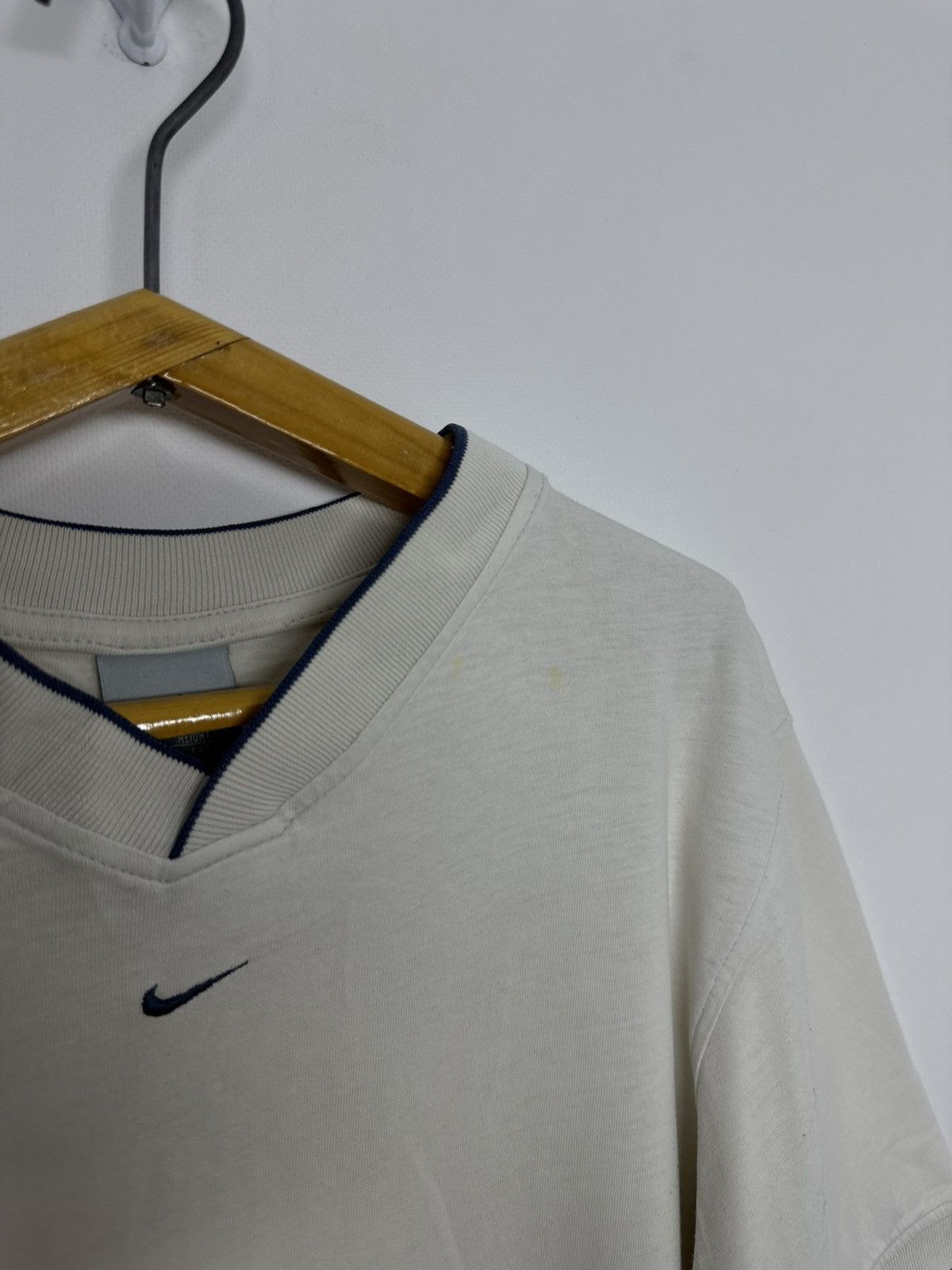 Nike Nike vintage Center logo T-shirt Size US M / EU 48-50 / 2 - 9 Thumbnail