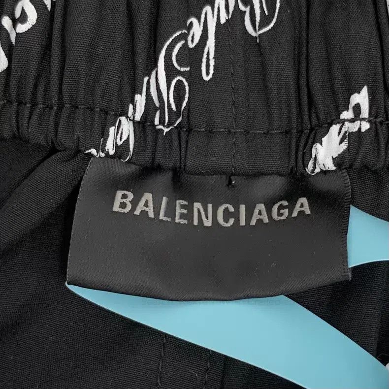 Balenciaga Balenciaga Black Logo Letter Bullet Hole Print Cotton Casu Size US 28 / EU 44 - 6 Thumbnail