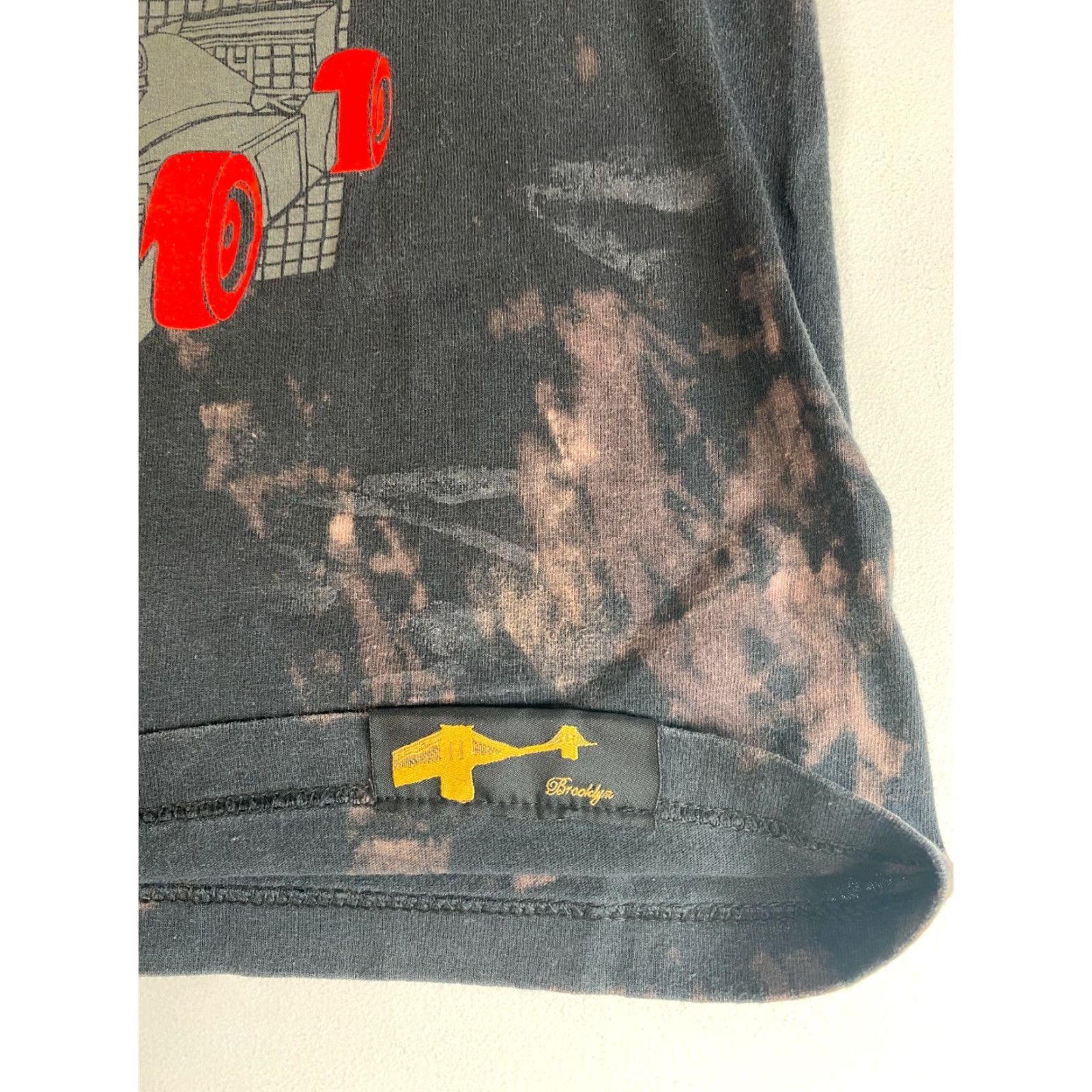 Vintage Sneaktip Men’s Force vs Flight Official Tie Dye T-Shirt Made in USA Sz L Black Crew Neck Short Sleeve 100% Cotton Shirt Size US L / EU 52-54 / 3 - 7 Thumbnail