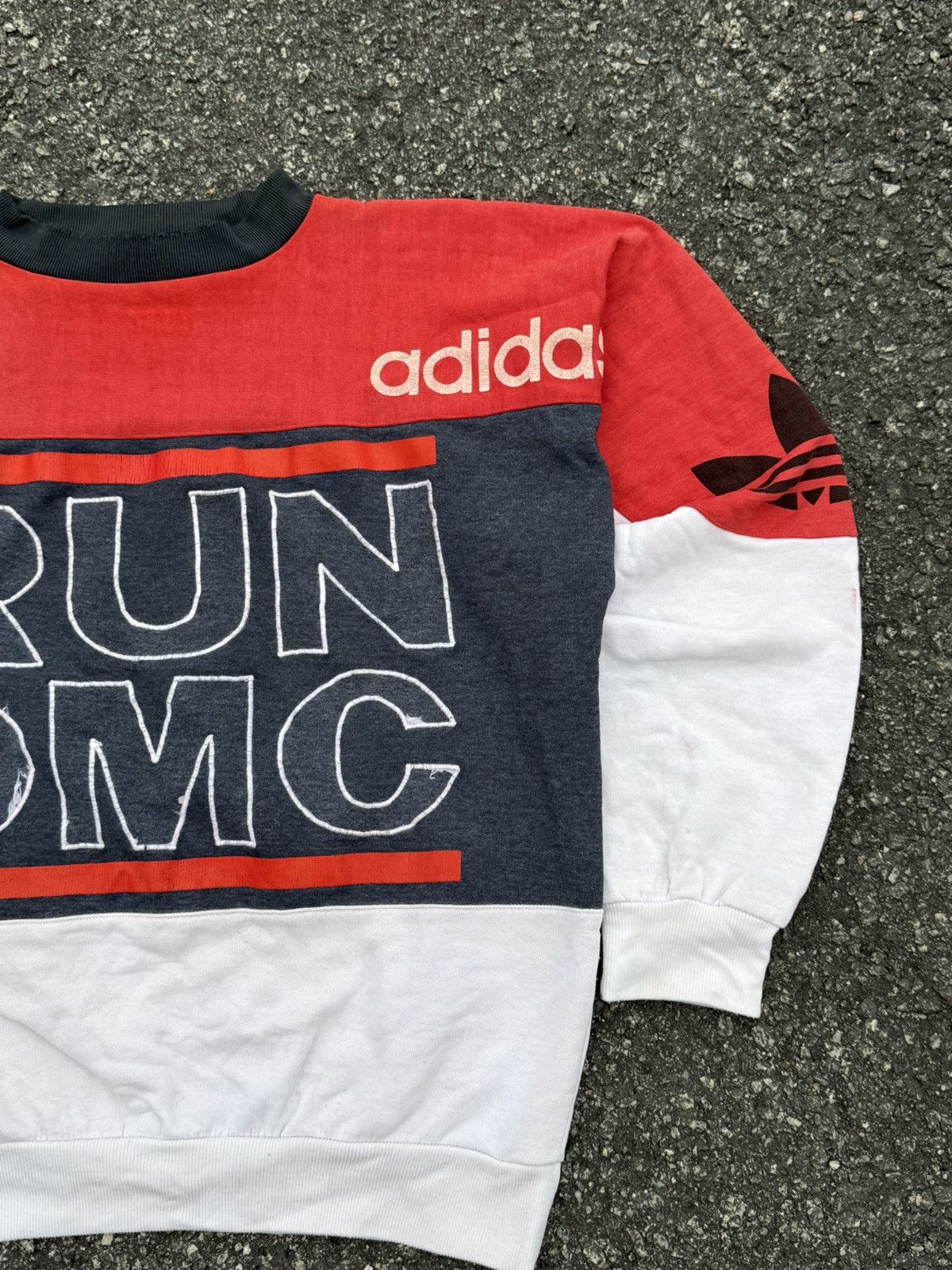 Adidas × RUN DMC Adidas Run Dmc Distressed Crewneck Vintage Size US L / EU 52-54 / 3 - 2 Thumbnail
