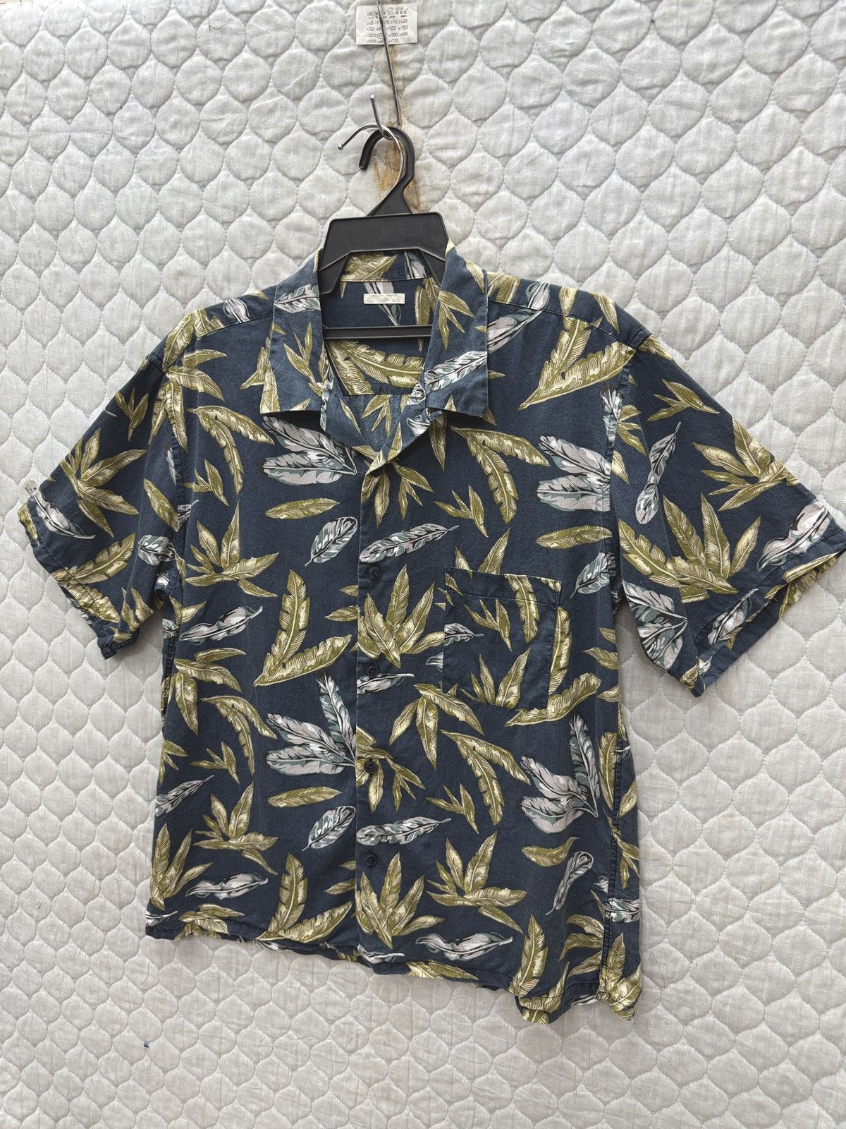GU 🔥🔥🔥ARCHIVE GU JAPAN HAWAIIAN SHIRTS Size US M / EU 48-50 / 2 - 3 Thumbnail
