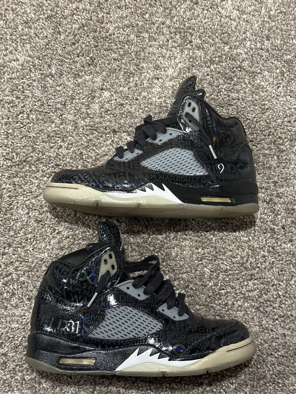 Jordan Brand Air Jordan Retro 5 Doernbecher Size US 9 / EU 42 - 2 Thumbnail