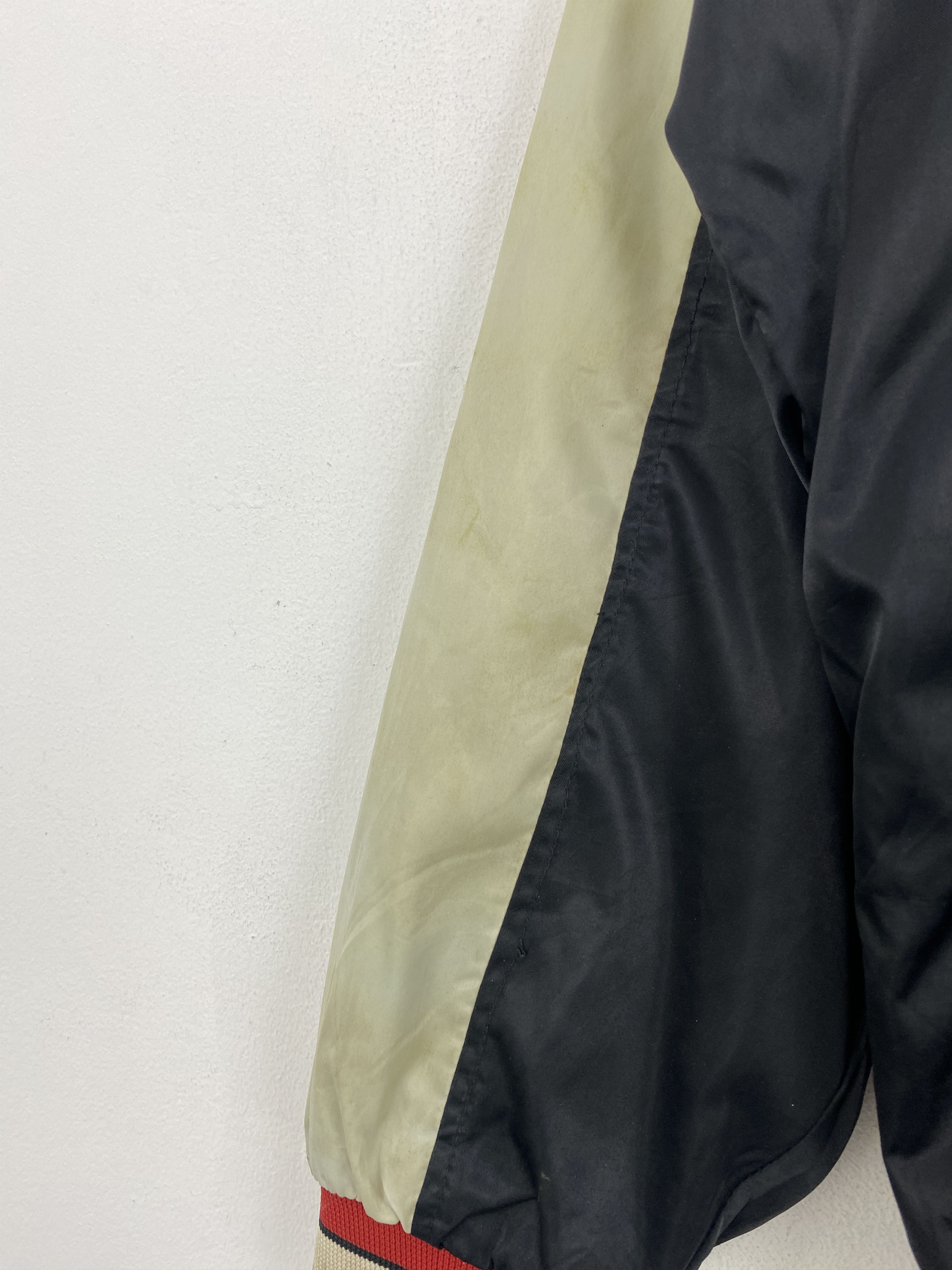 Adidas × Vintage Vintage 80s Adidas Bomber Nylon Jacket J1920 Size US L / EU 52-54 / 3 - 10 Thumbnail