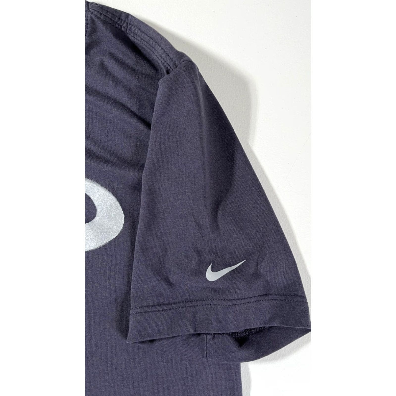 Nike Nike Dri-Fit Men's Rafael Nadal T-Shirt XS Gray 2019 Vintage tennis graphic Nike BV7022-015 Mens Size US XS / EU 42 / 0 - 6 Thumbnail