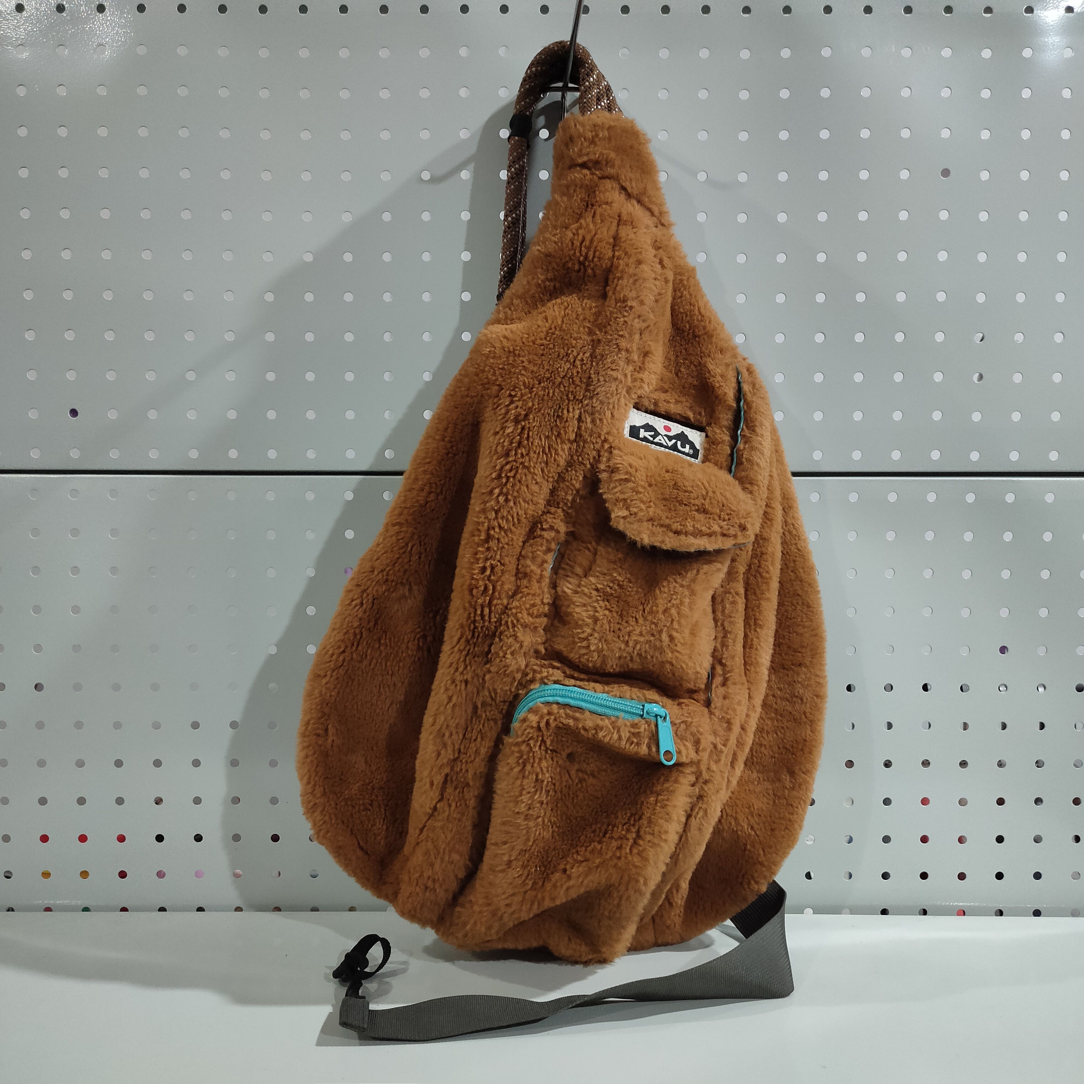 KAVU 🔥KAVU Rope Fuzz Sling Bag Crossbody Backpack Size ONE SIZE - 1 Thumbnail