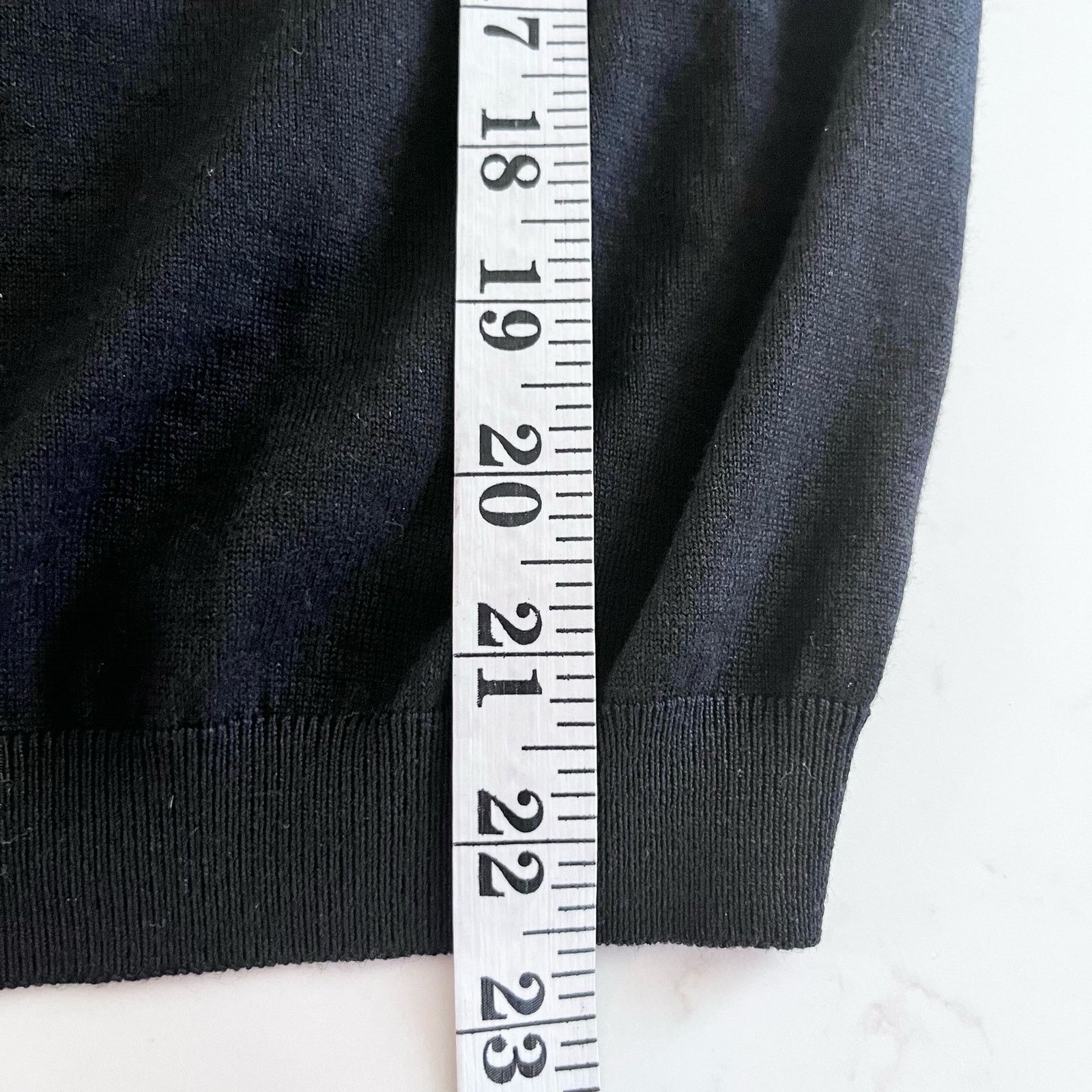 Moschino Moschino Black Virgin Wool Rosette Long Sleeve Sweater Size S / US 4 / IT 40 - 5 Thumbnail