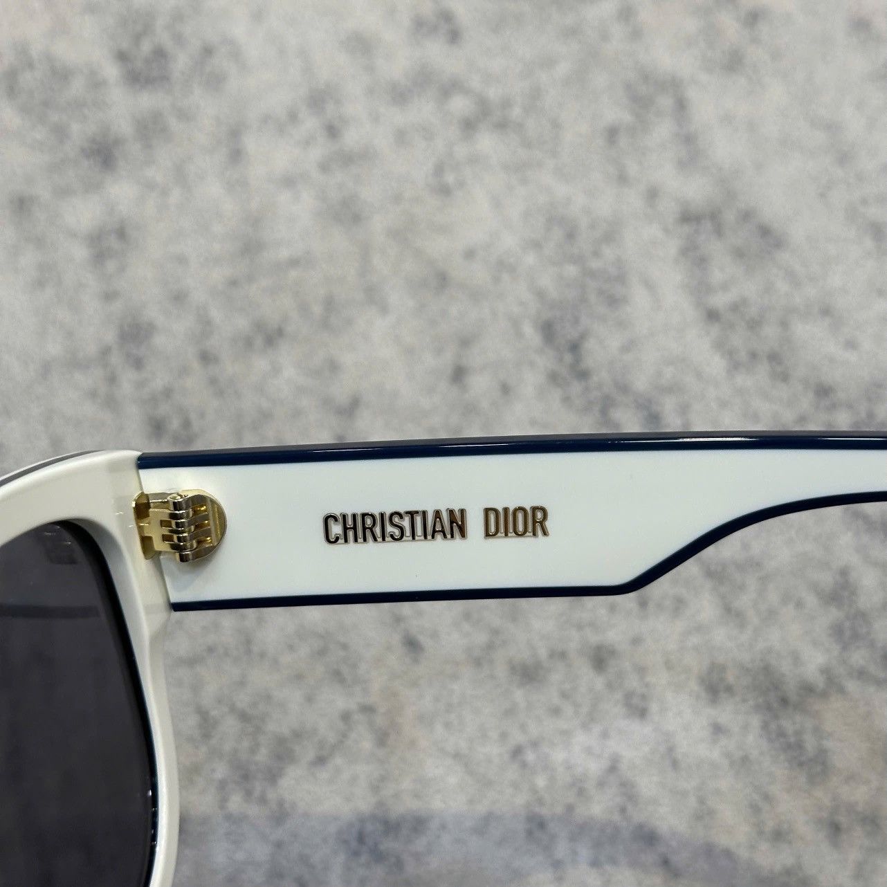 Dior DIOR DIORPACIFIC B2I 95A8 Sunglasses Size ONE SIZE - 5 Thumbnail