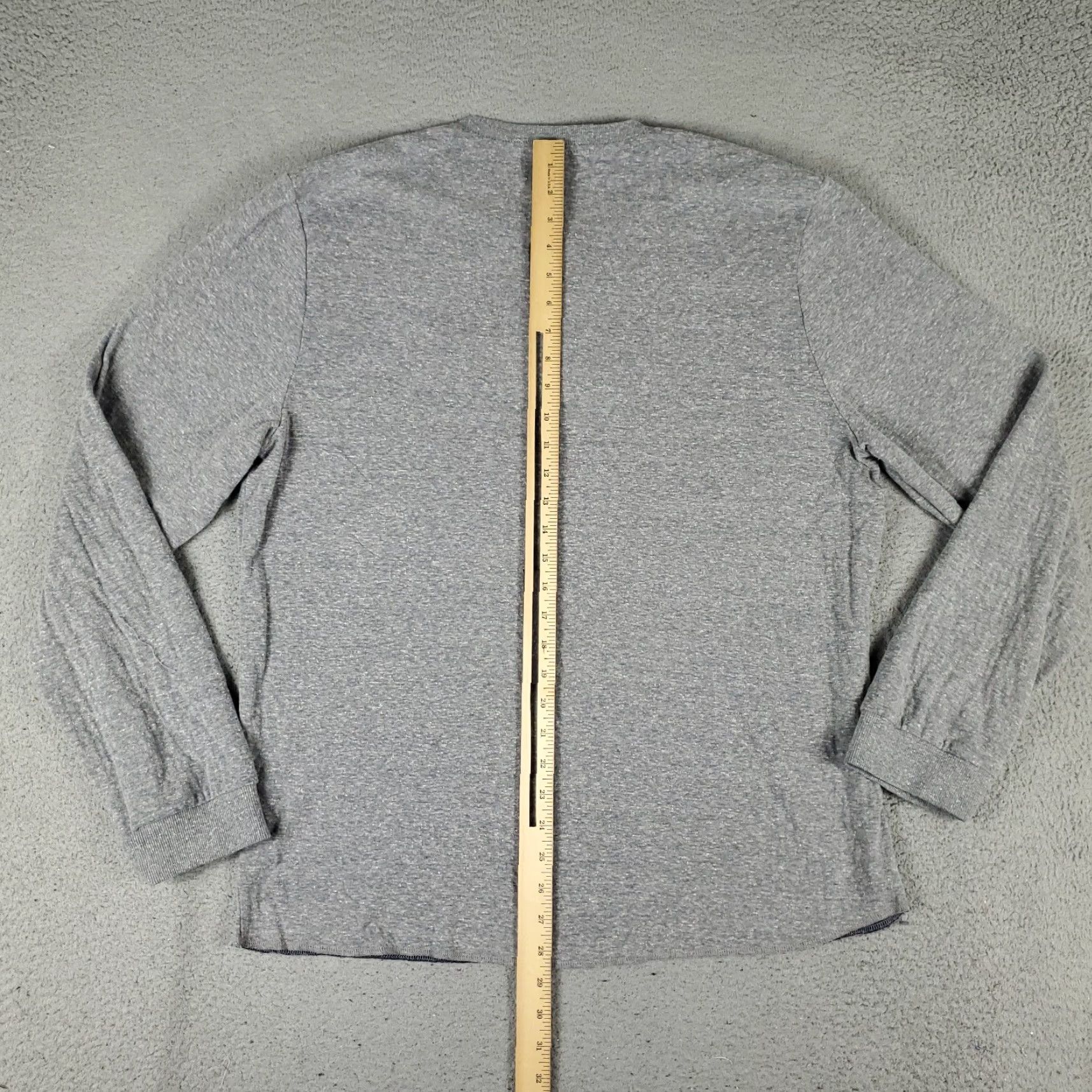 Marine Layer MARINE LAYER T SHIRT Mens Large Gray Thermal Henley Long Sleeve Casual Athletic Knit Logo Tee Adult L Gray, 90s/Modern Sports Outdoor Theme Mens Size US L / EU 52-54 / 3 - 5 Thumbnail