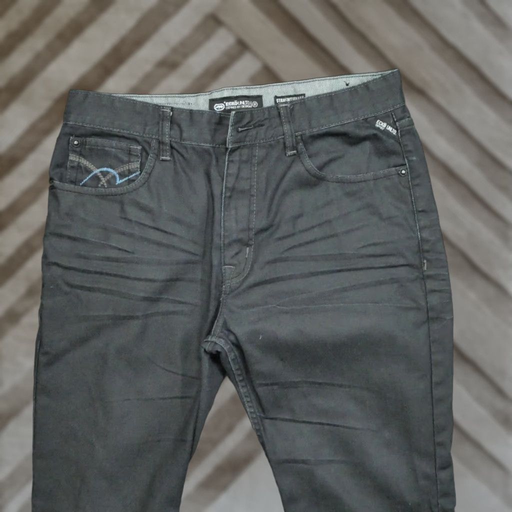 Ecko Unltd. VINTAGE Ecko Unltd. Jeans Men 34 34x32 Blue Dark Wash Straight Leg 5-Pocket Denim Cotton Zip Size US 34 / EU 50 - 1 Thumbnail