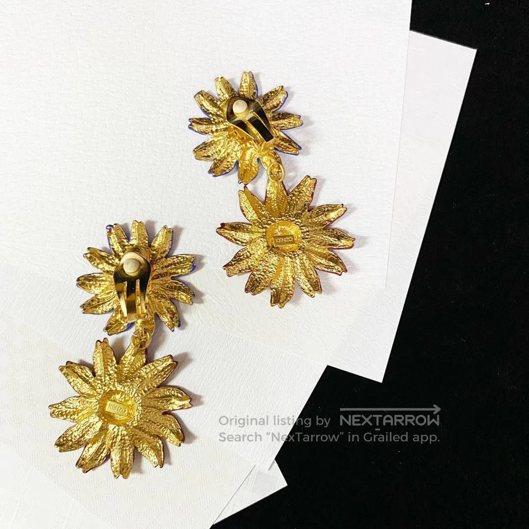 Kenzo Kenzo Sunflower Vintage Ear Clips. Size ONE SIZE - 4 Thumbnail