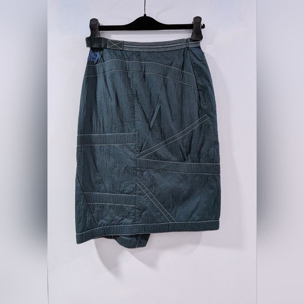 Off-White Off-White Green Asymmetrical Slit Nylon Skirt Size 27" / US 4 / IT 40 - 4 Thumbnail
