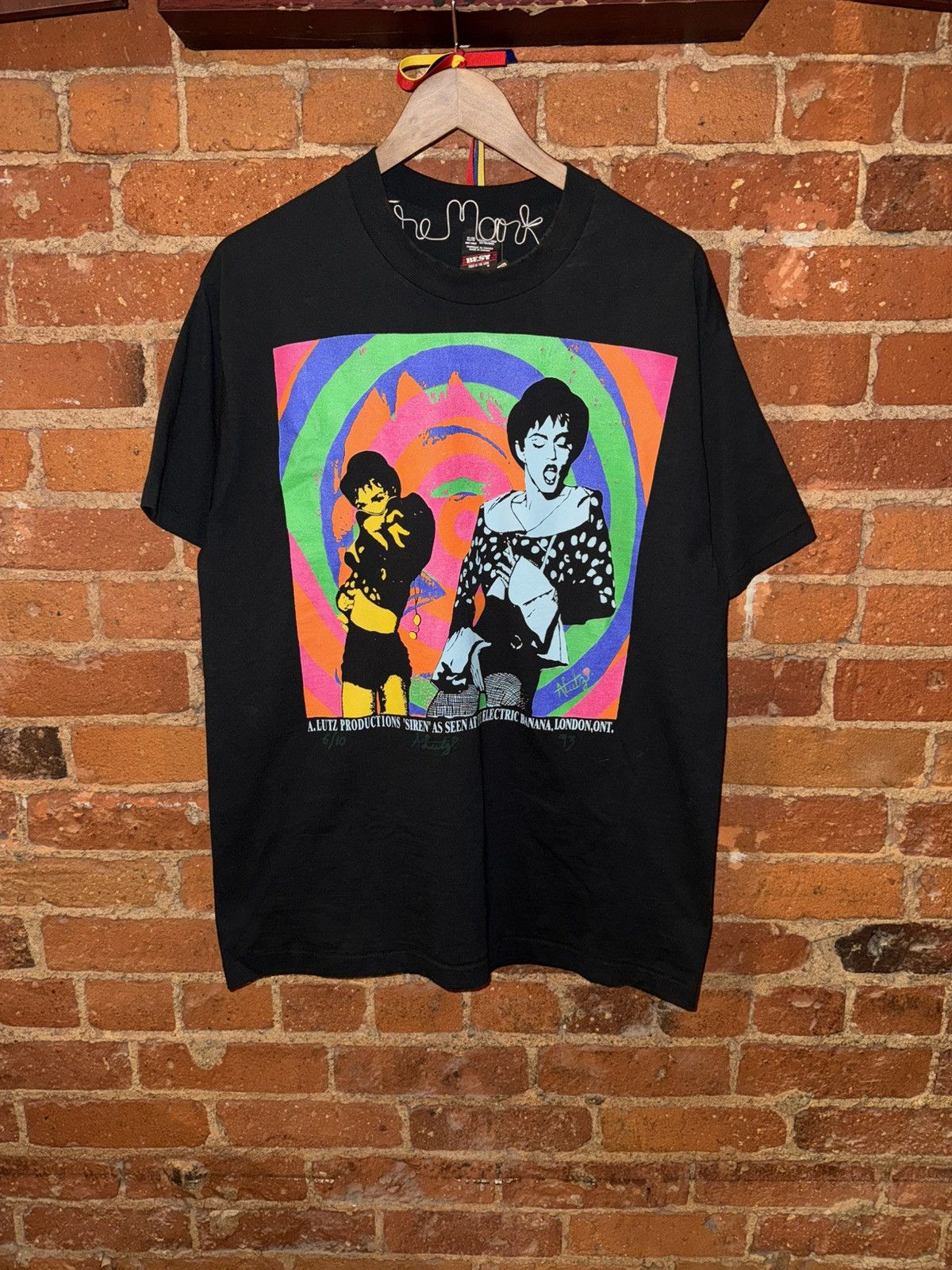 Vintage 6/10 Edition Vintage FOTL A.Lutz “Siren” Graphic Tee Size US XL / EU 56 / 4 - 1 Thumbnail